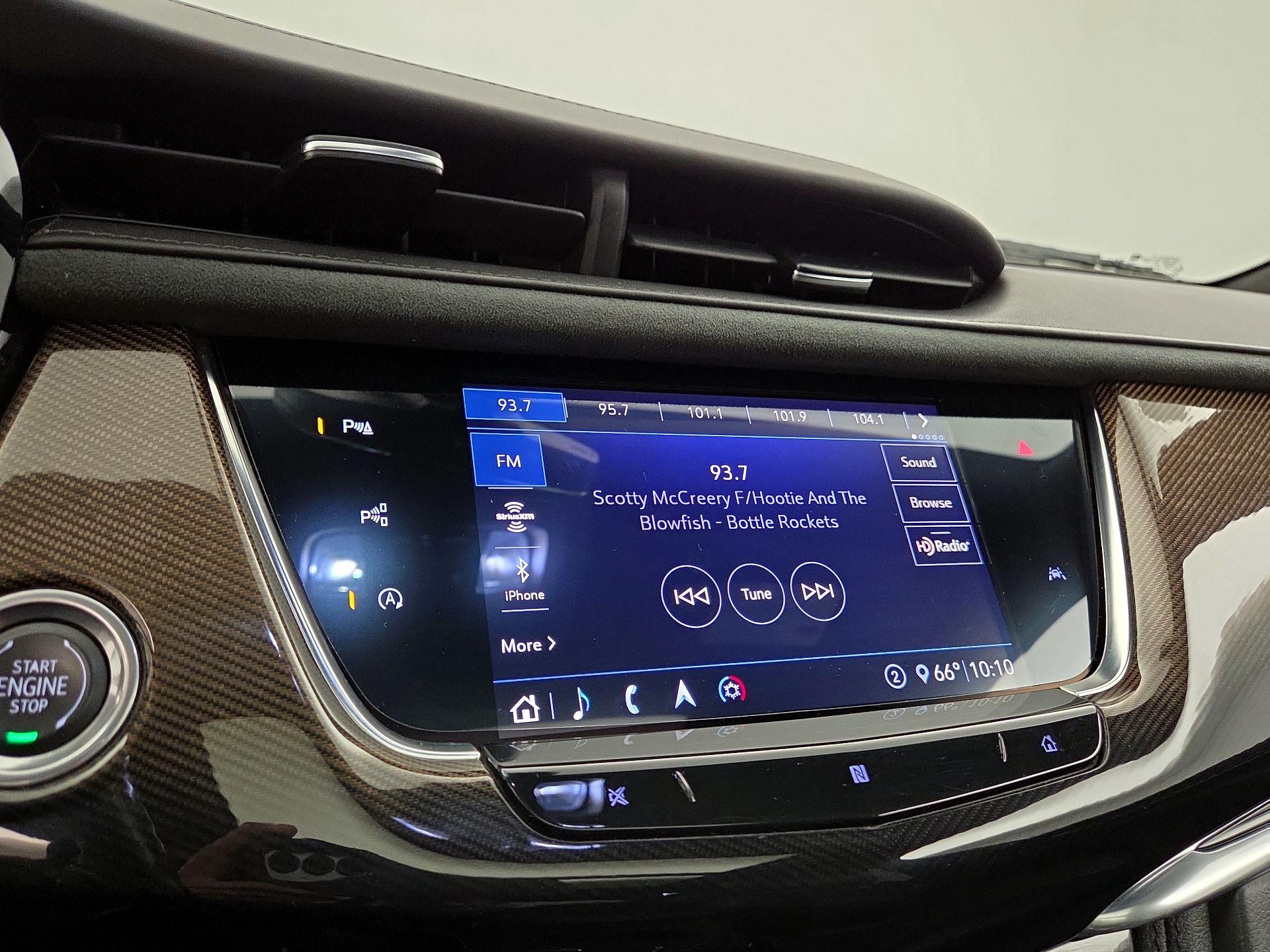 Thumbnail: 2020 Cadillac XT6 - 16