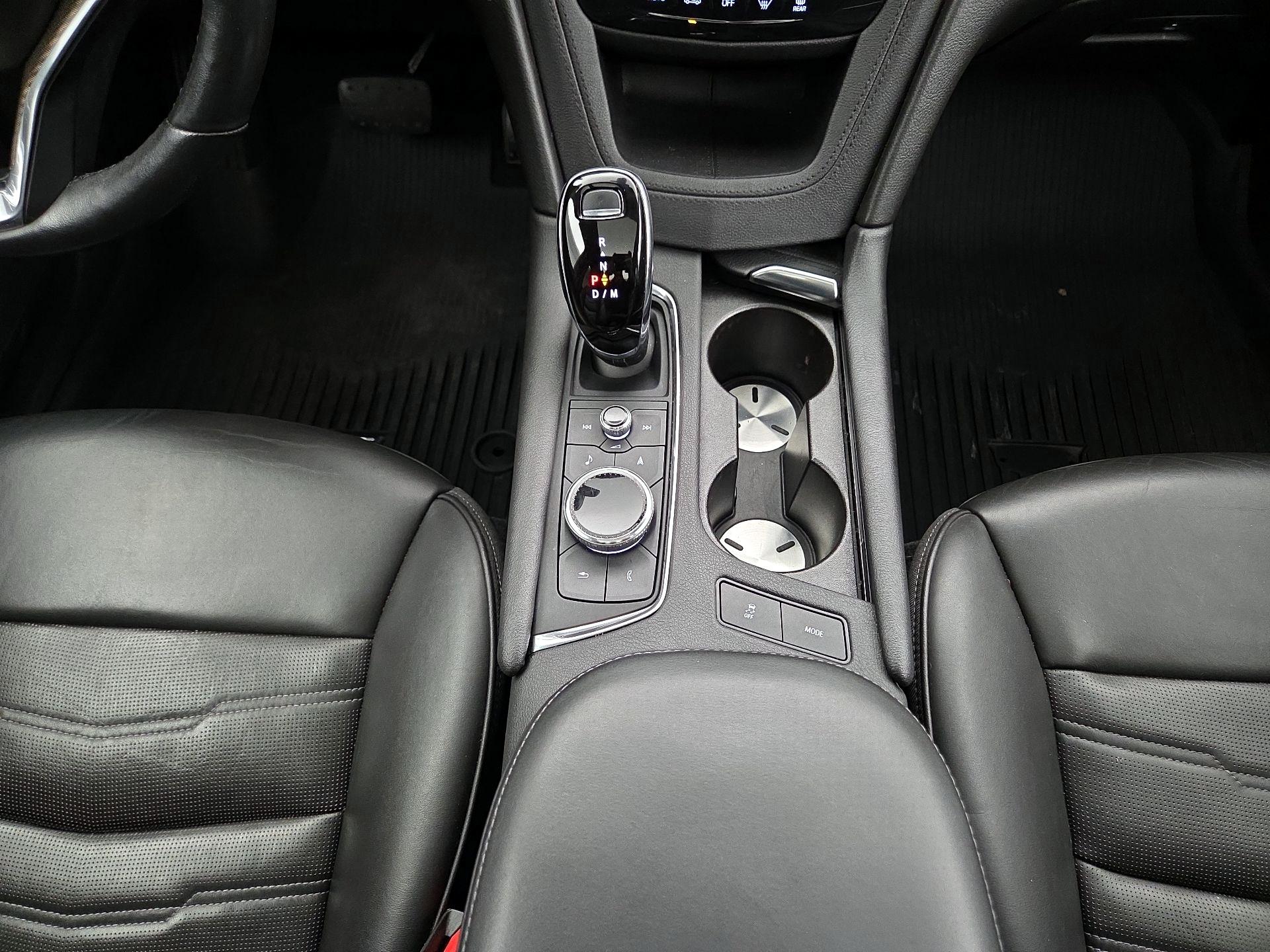 Thumbnail: 2020 Cadillac XT6 - 18