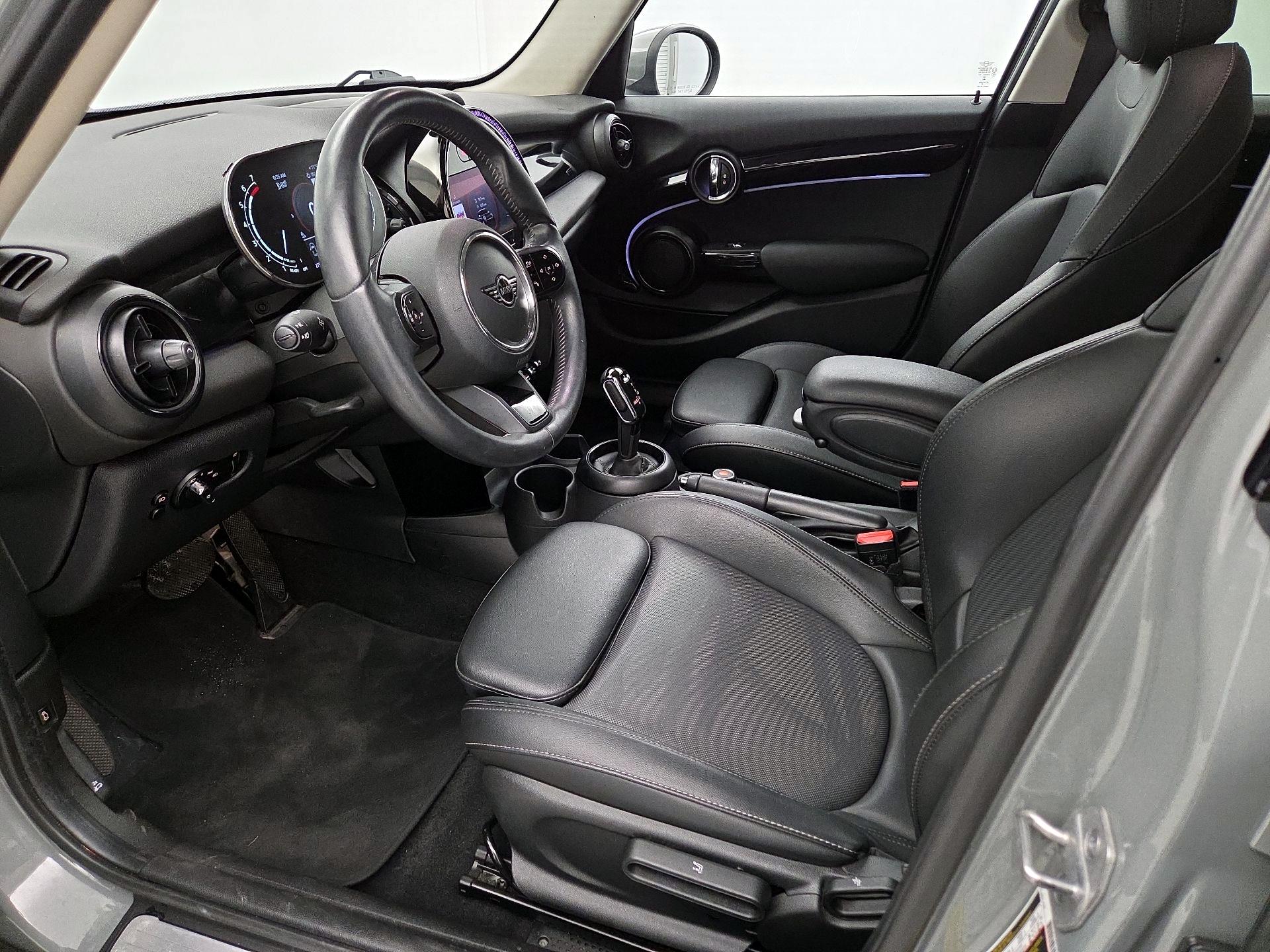 Thumbnail: 2022 MINI Cooper Hardtop - 11