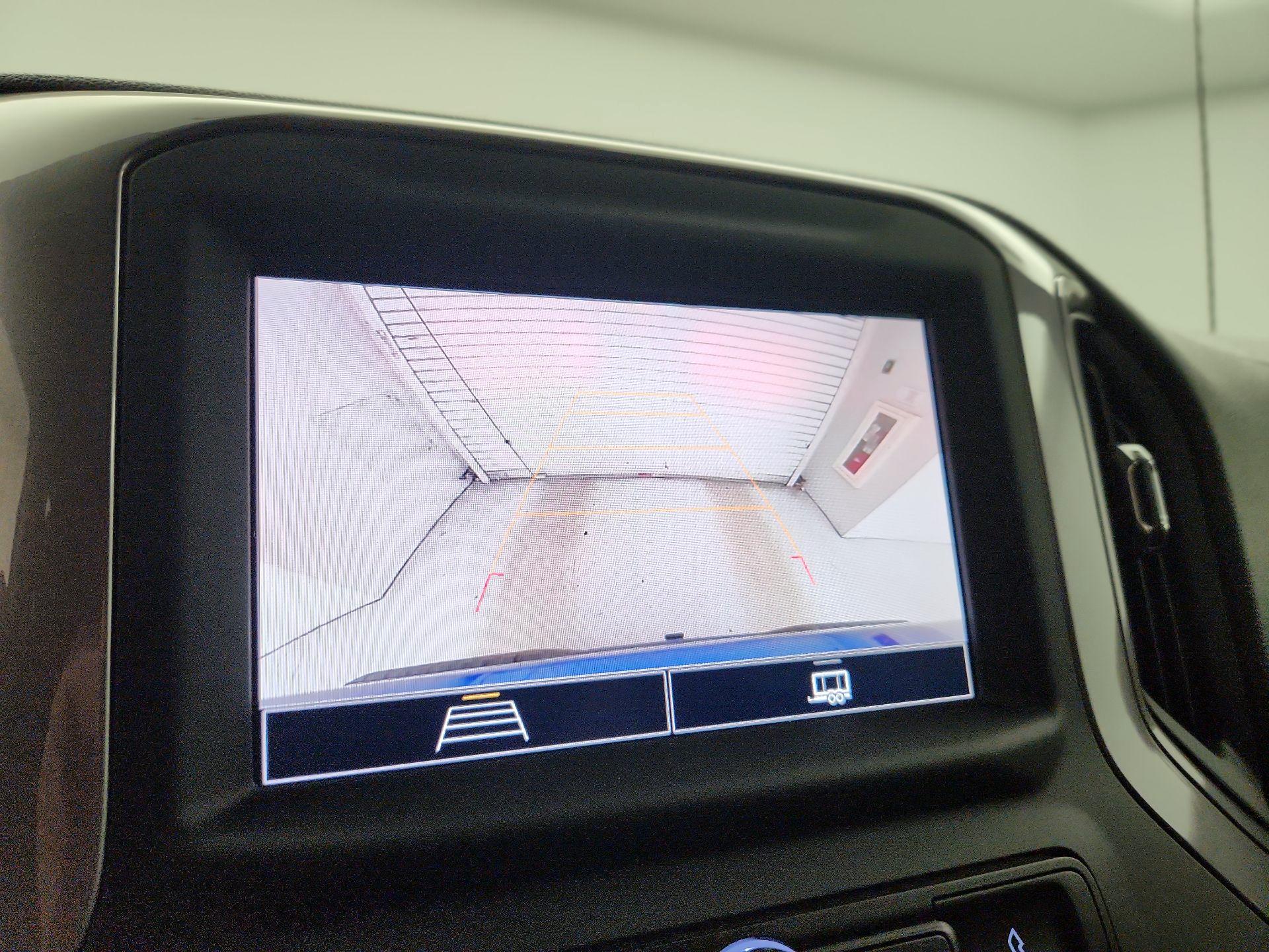 Thumbnail: 2022 Chevrolet Silverado 1500 - 14