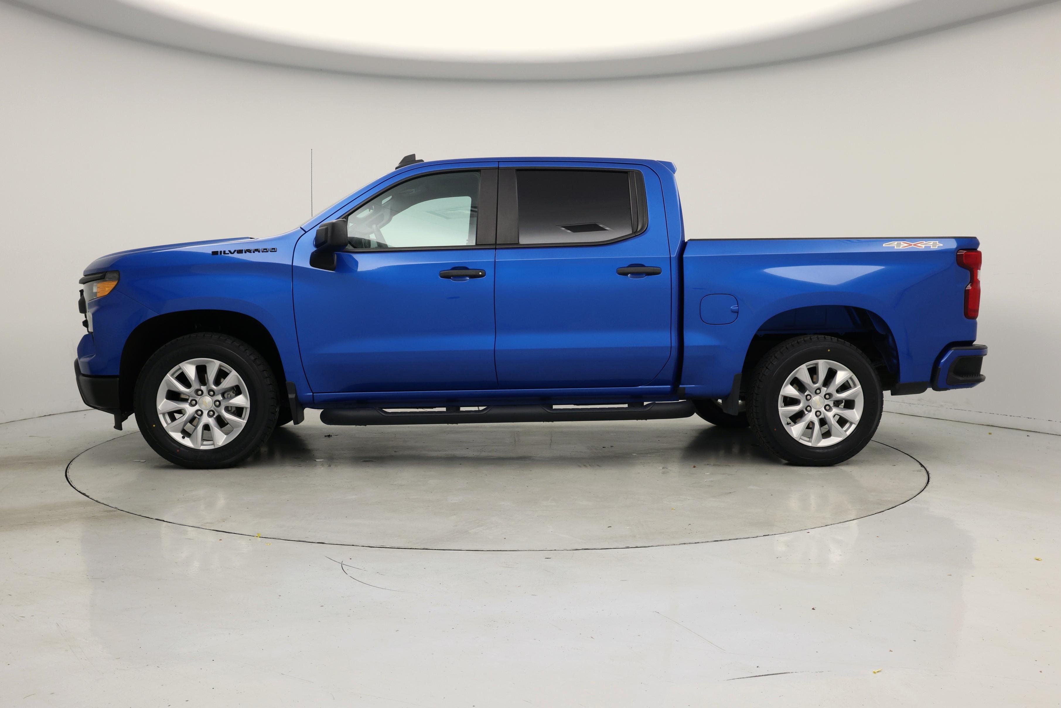 Thumbnail: 2022 Chevrolet Silverado 1500 - 3