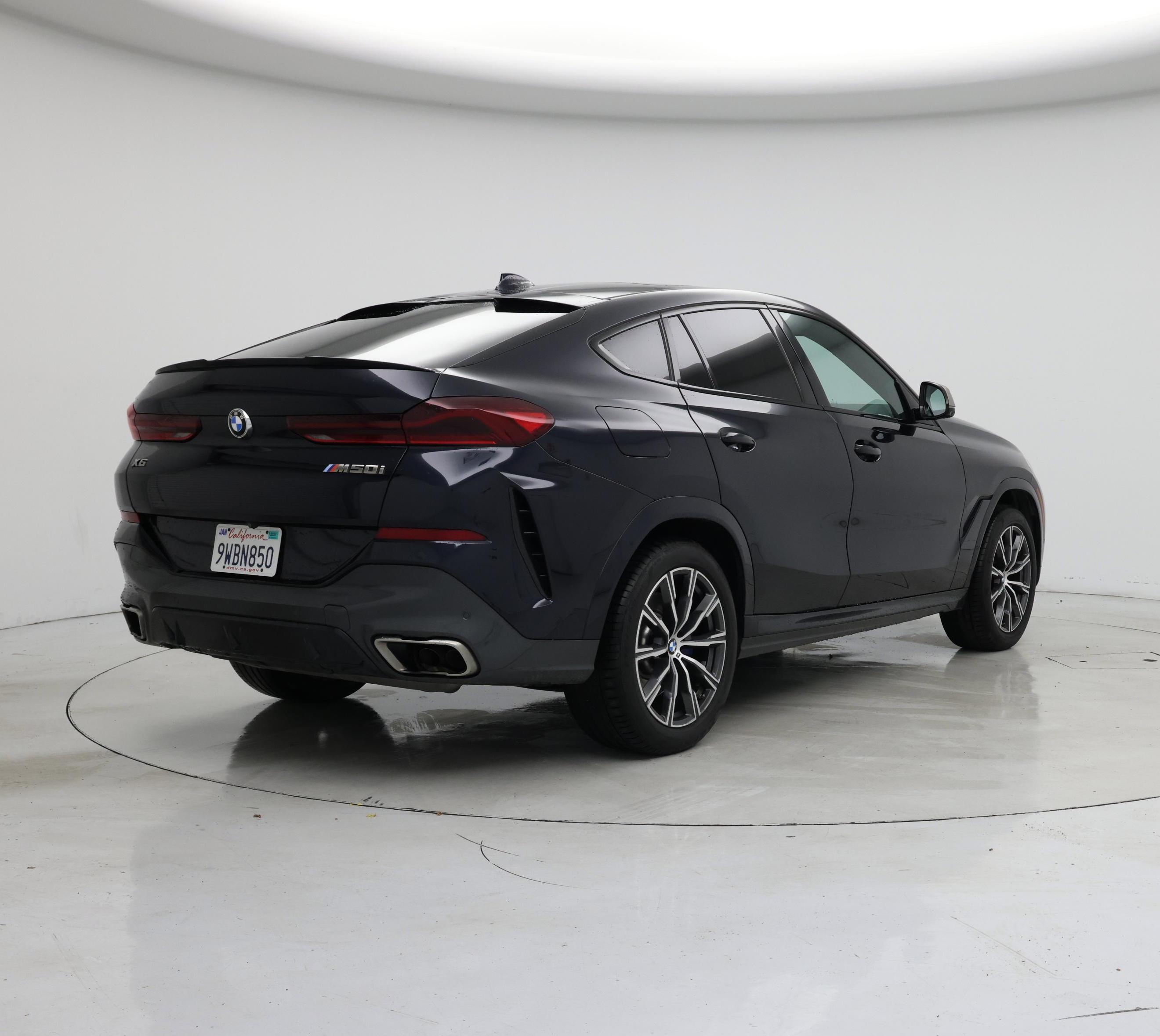 Thumbnail: 2022 BMW X6 - 8