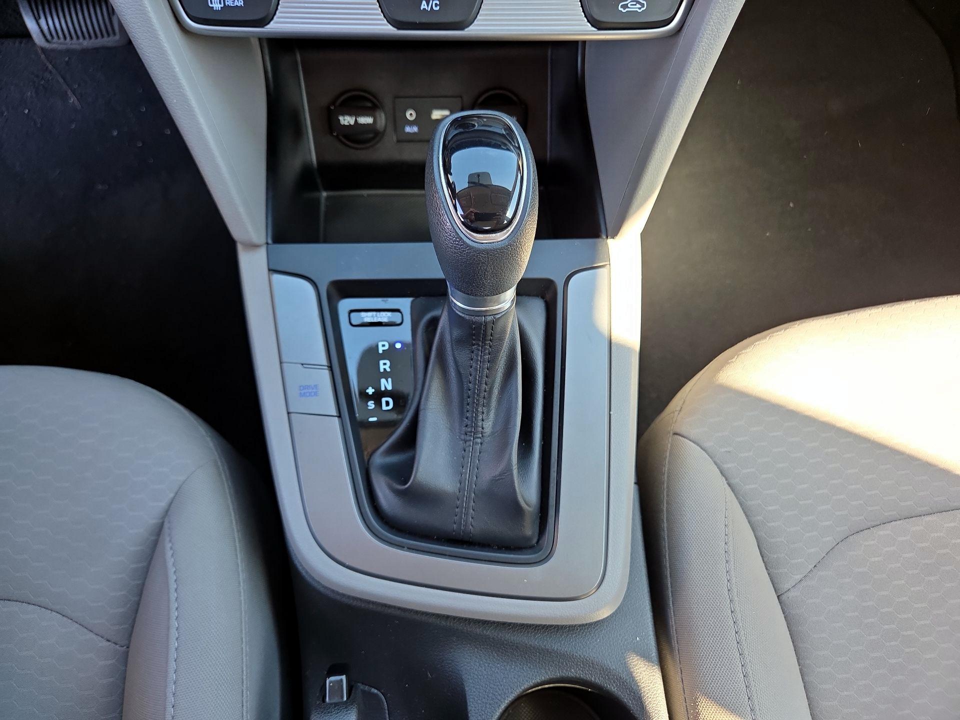 Thumbnail: 2019 Hyundai Elantra - 15