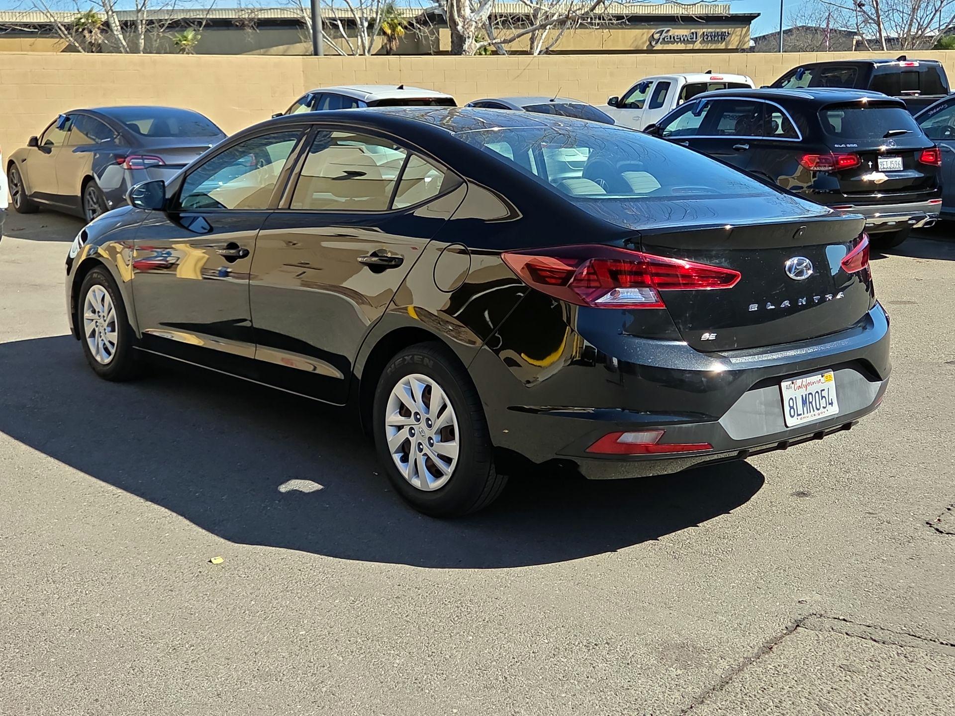 Thumbnail: 2019 Hyundai Elantra - 7