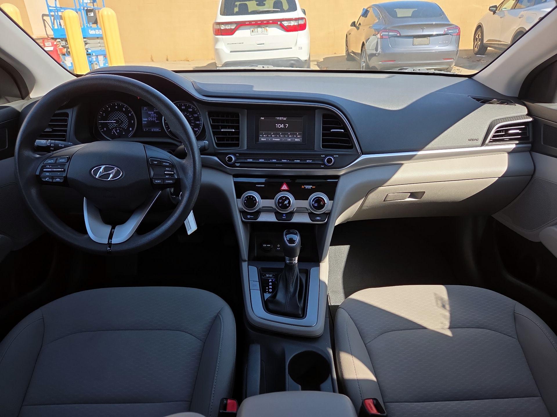 Thumbnail: 2019 Hyundai Elantra - 8