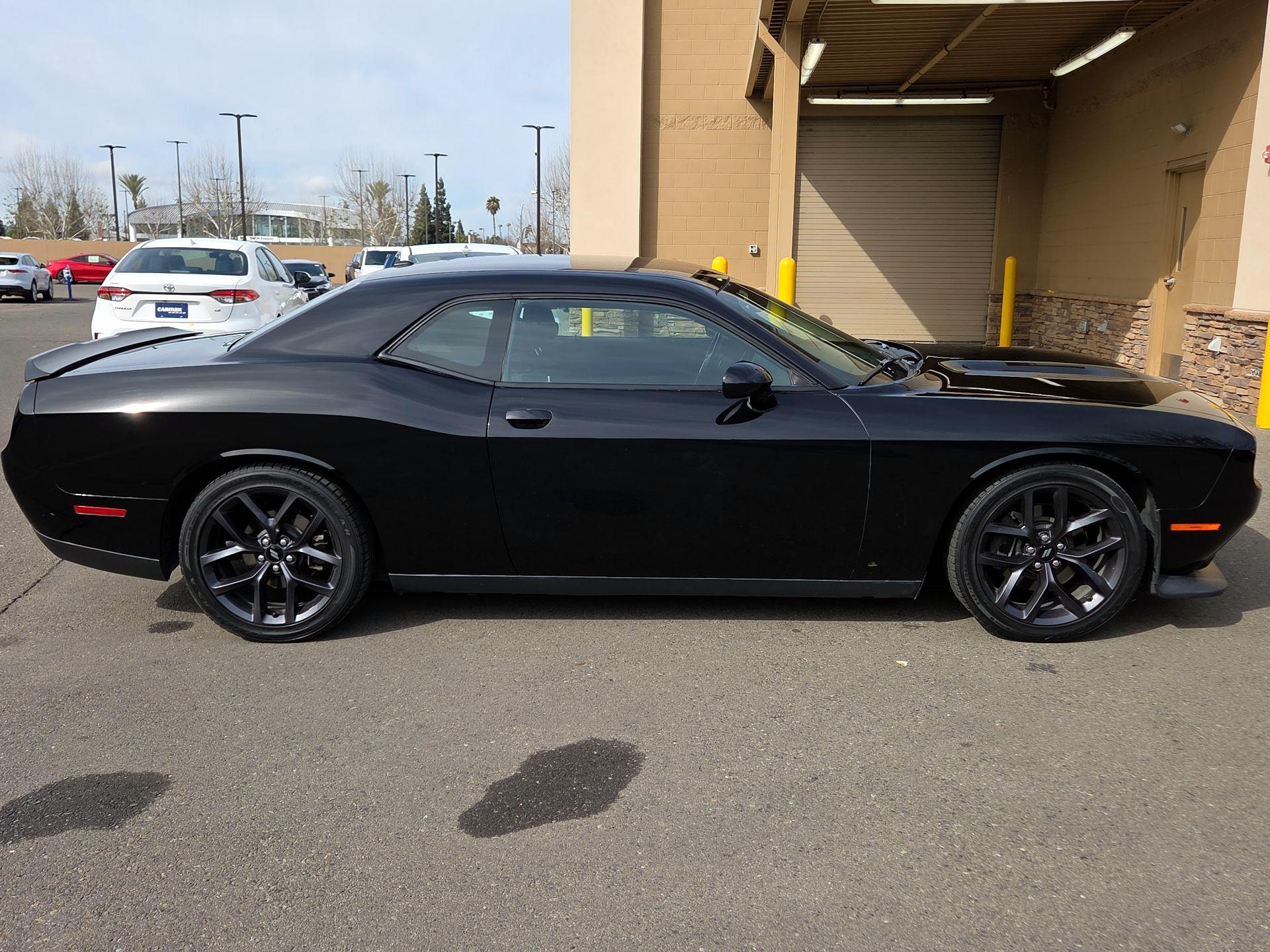 Thumbnail: 2019 Dodge Challenger - 4