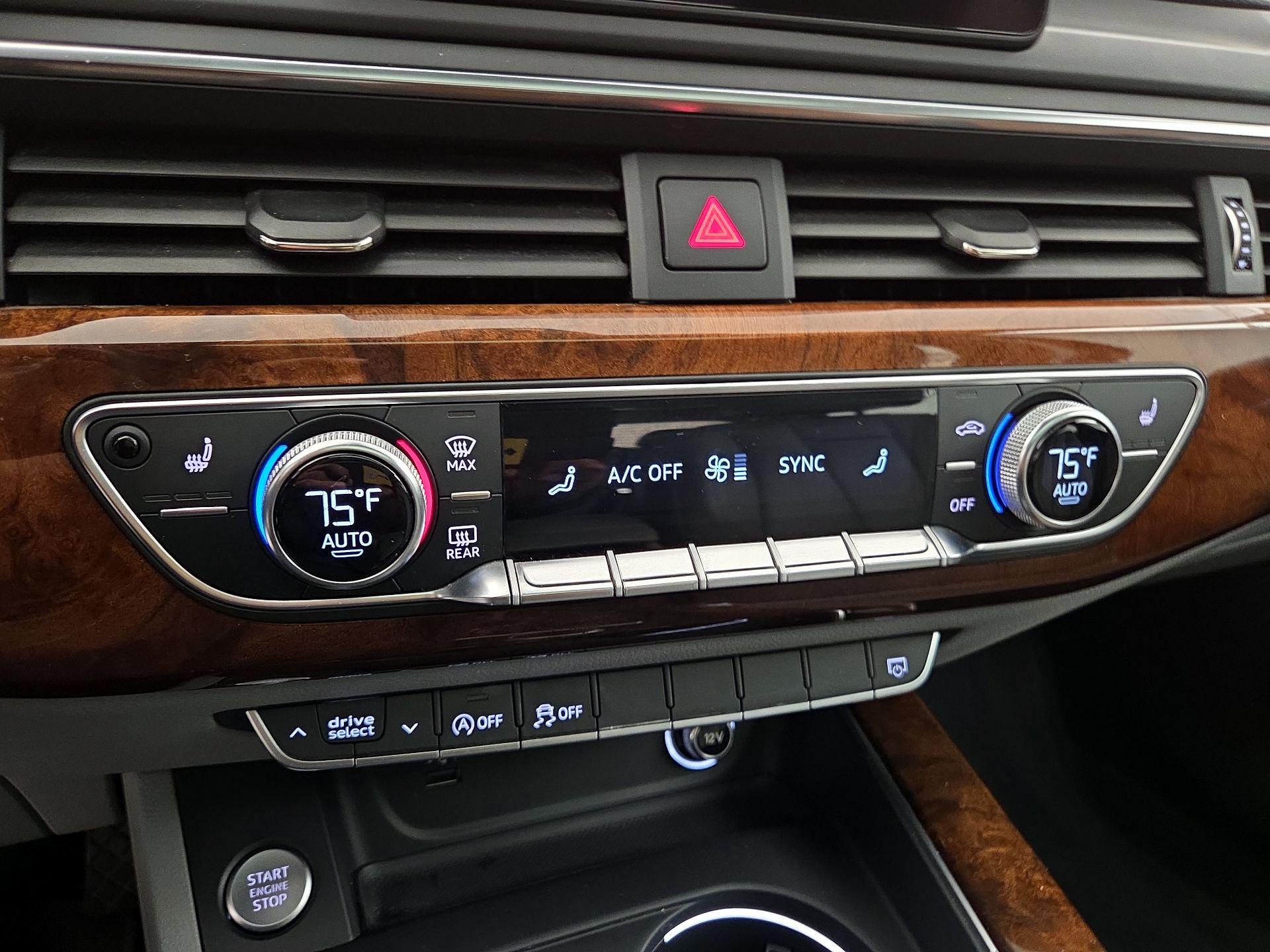 Thumbnail: 2019 Audi A4 - 16