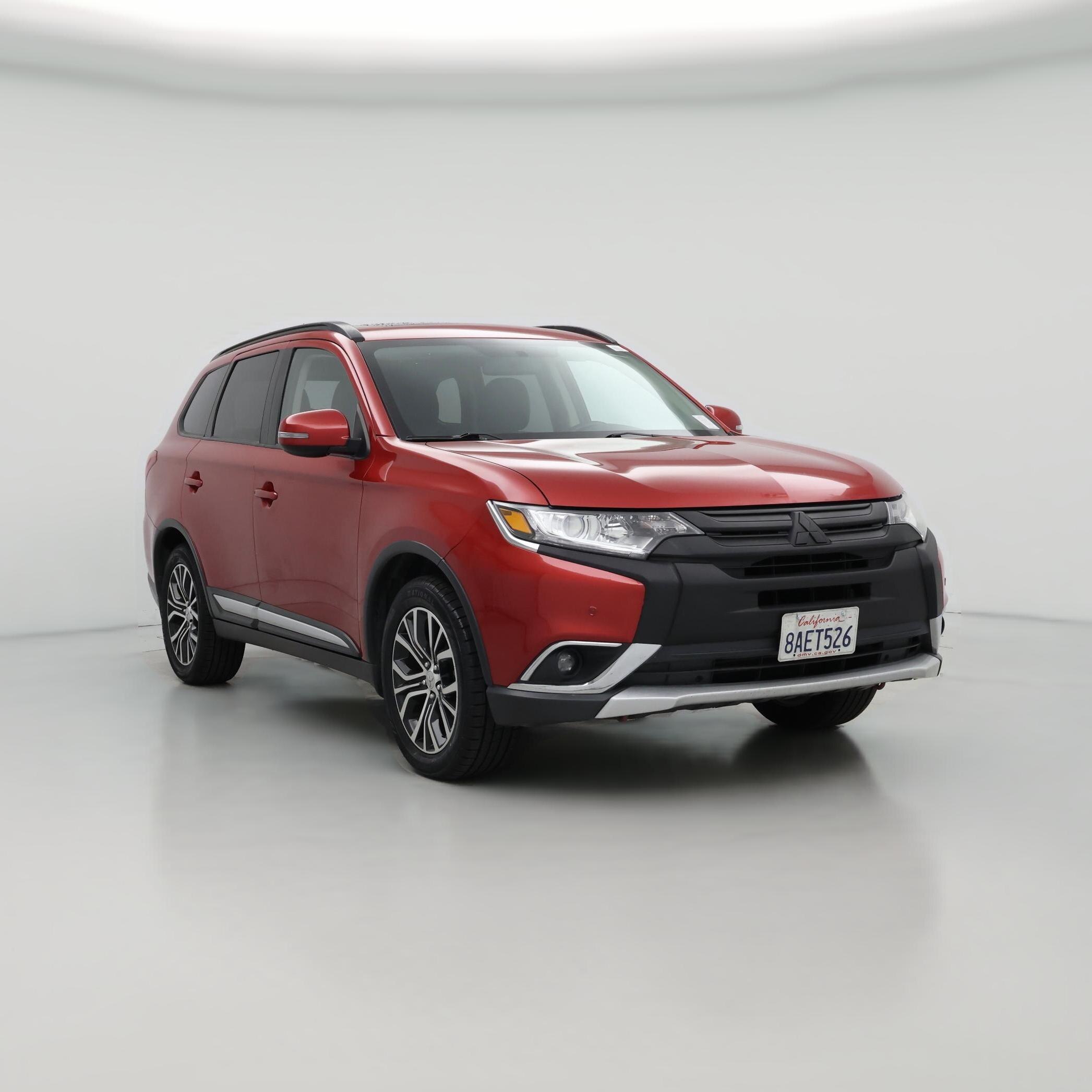 Thumbnail: 2016 Mitsubishi Outlander - 1