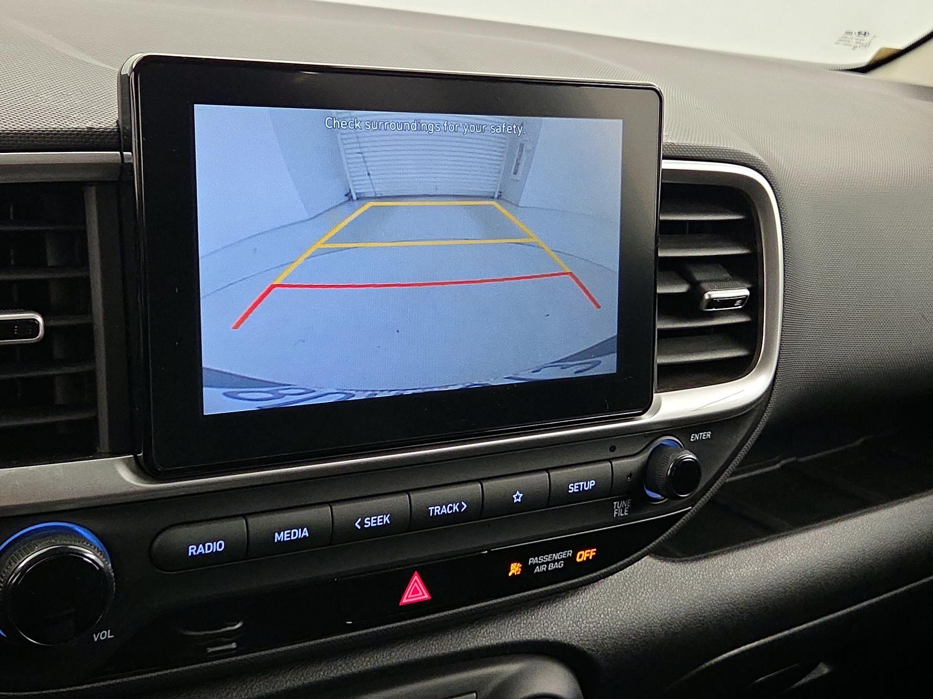 Thumbnail: 2020 Hyundai Venue - 14