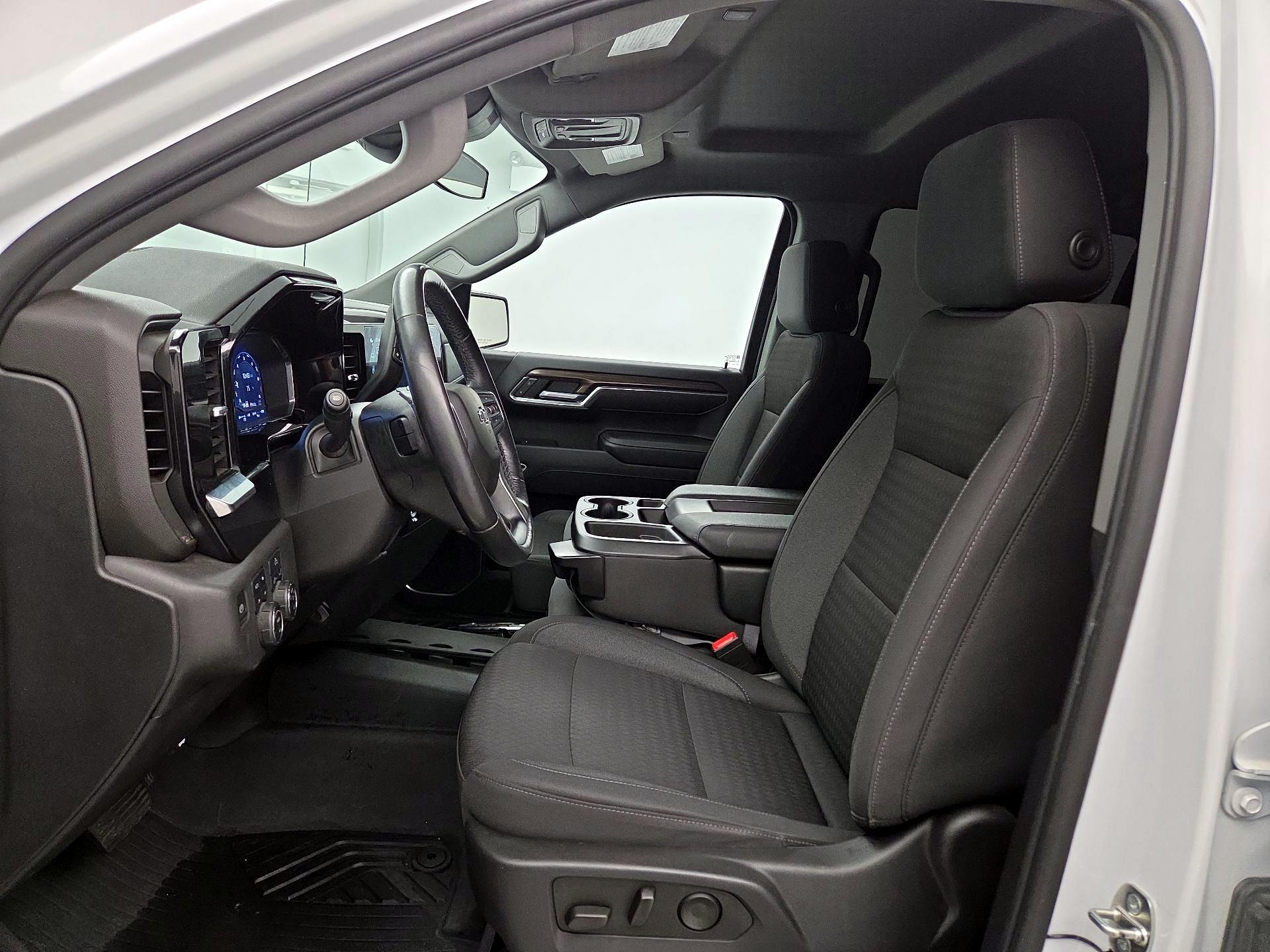 Thumbnail: 2022 Chevrolet Silverado 1500 - 11