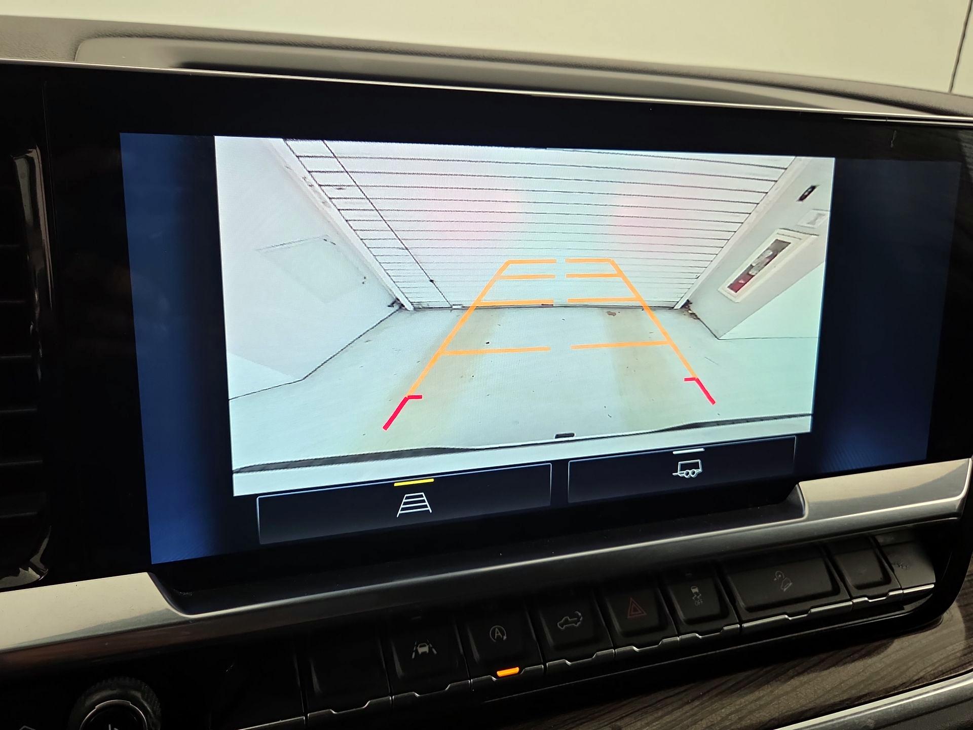 Thumbnail: 2022 Chevrolet Silverado 1500 - 14