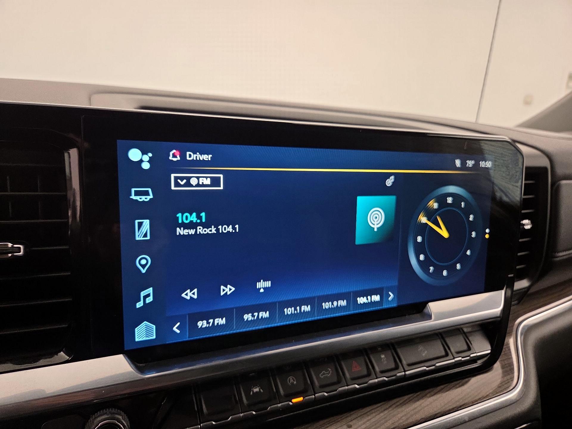 Thumbnail: 2022 Chevrolet Silverado 1500 - 15