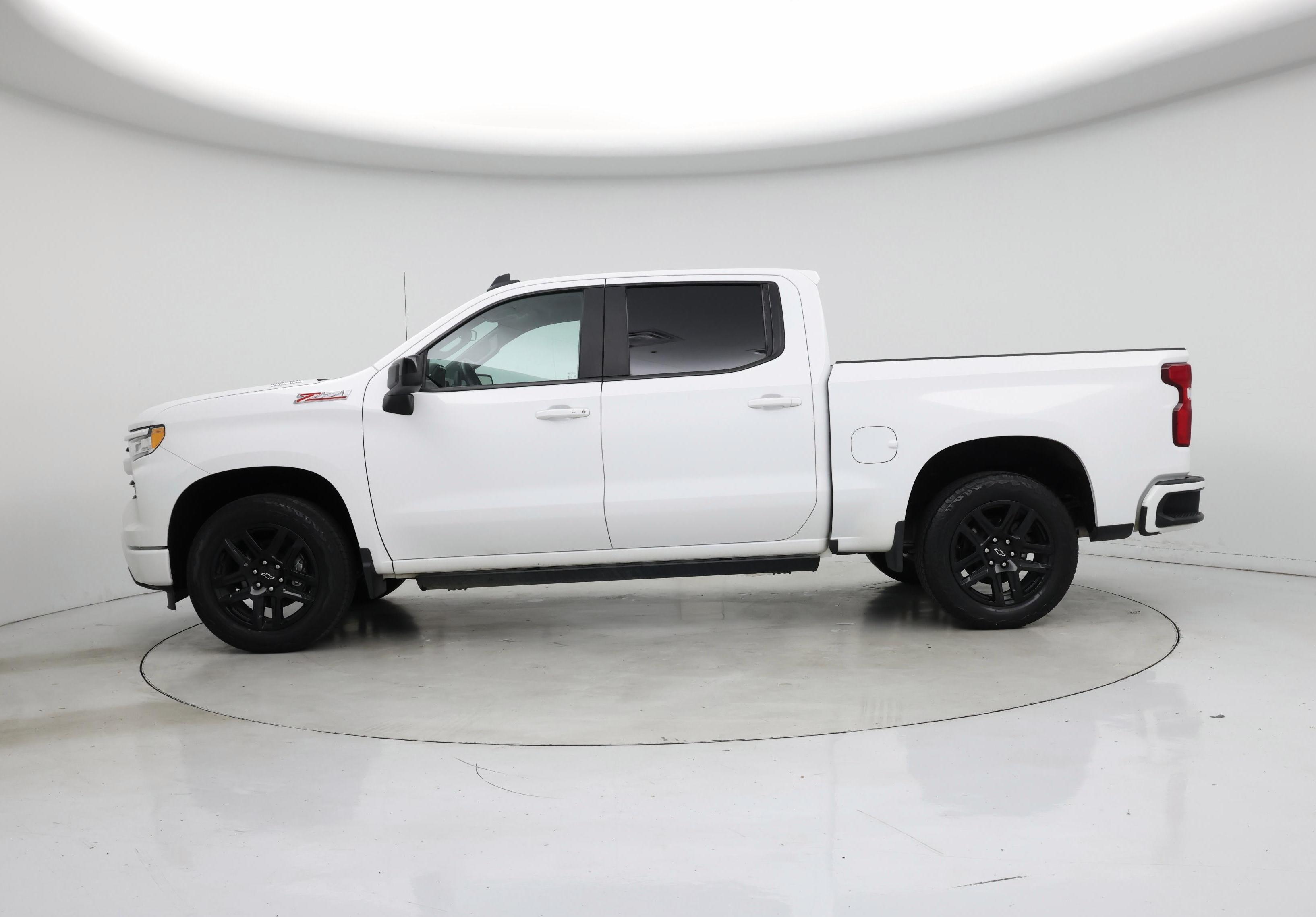 Thumbnail: 2022 Chevrolet Silverado 1500 - 3