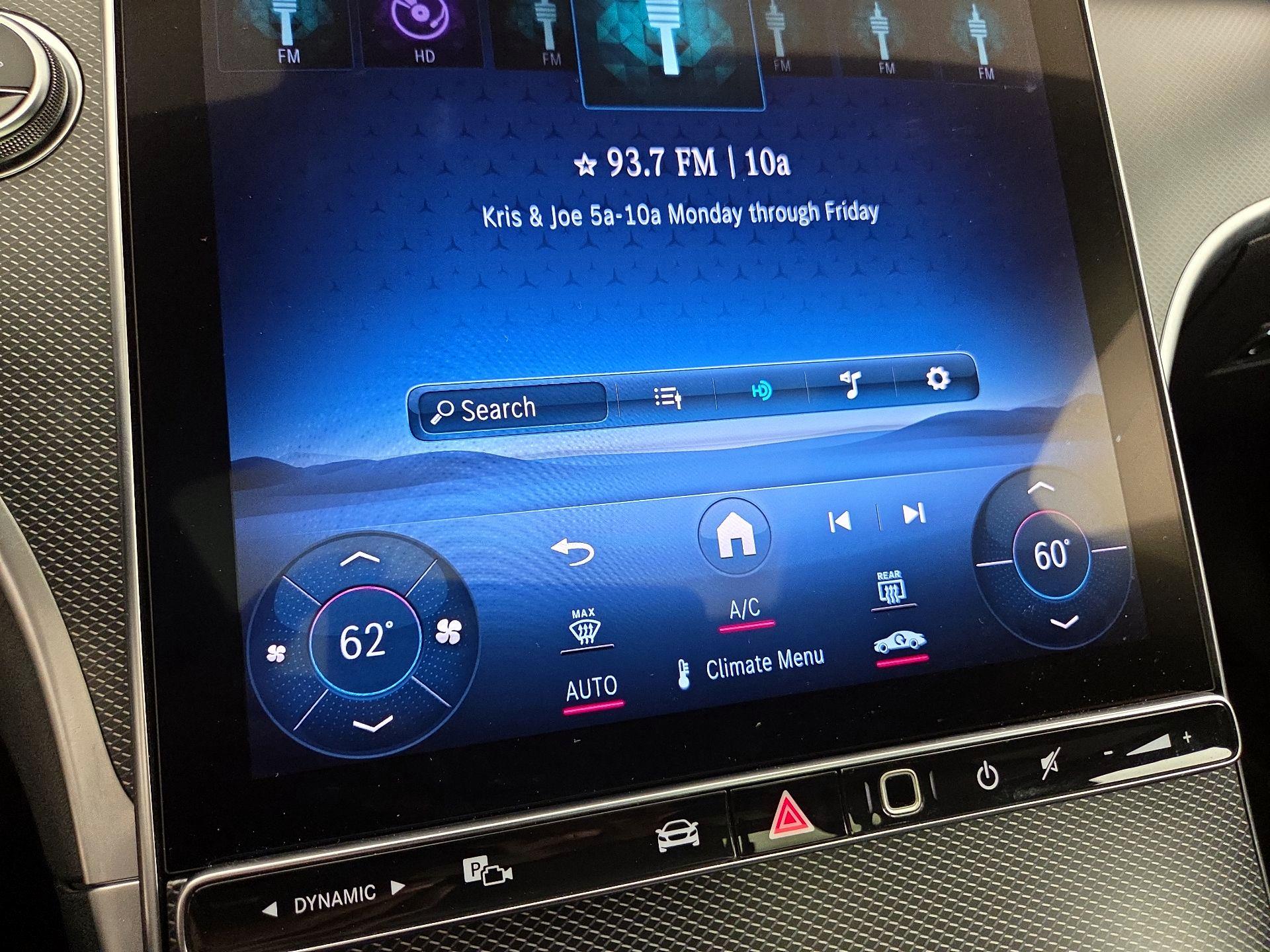 Thumbnail: 2024 Mercedes-Benz C-Class - 16