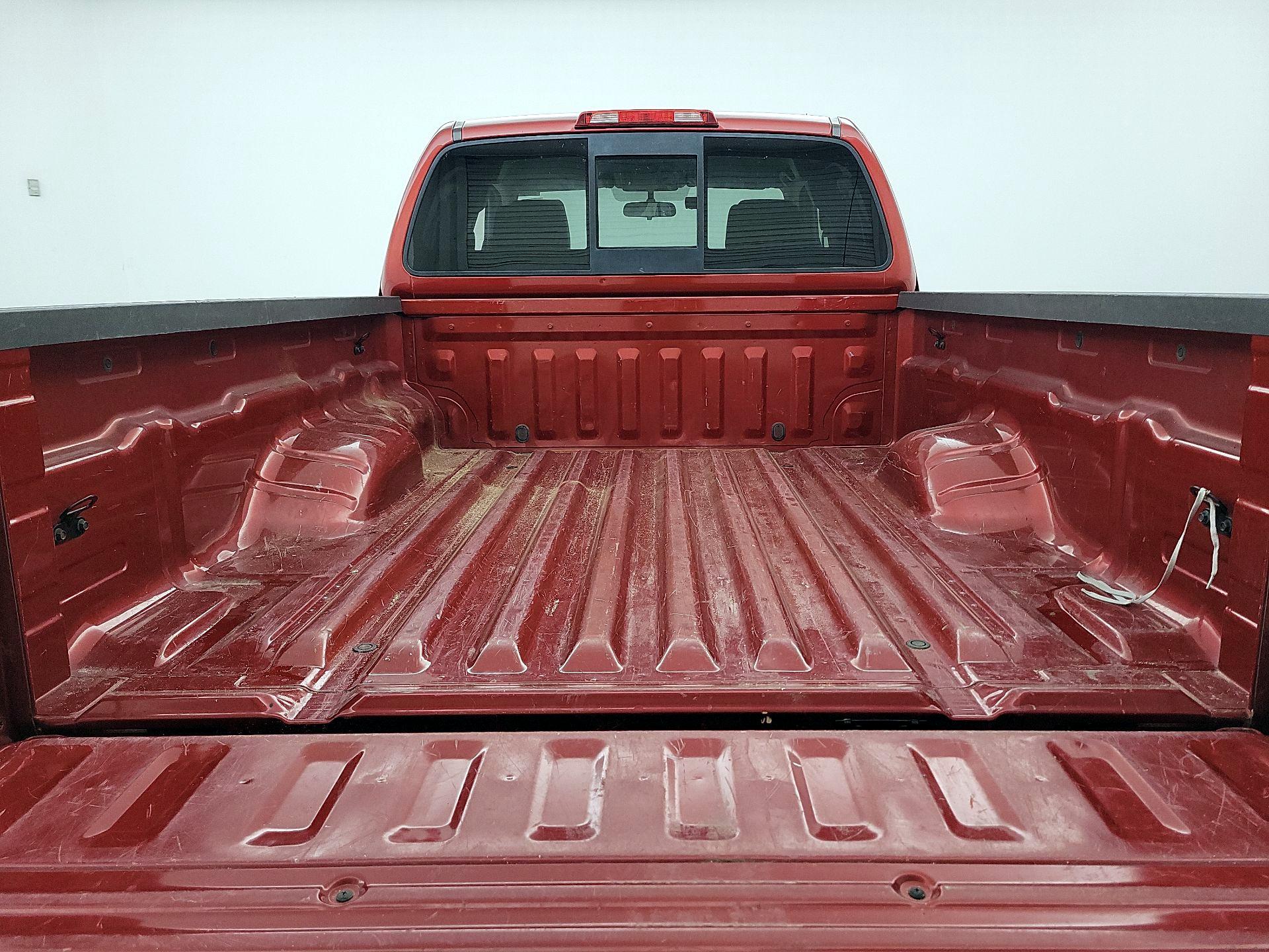 Thumbnail: 2015 Nissan Frontier - 19