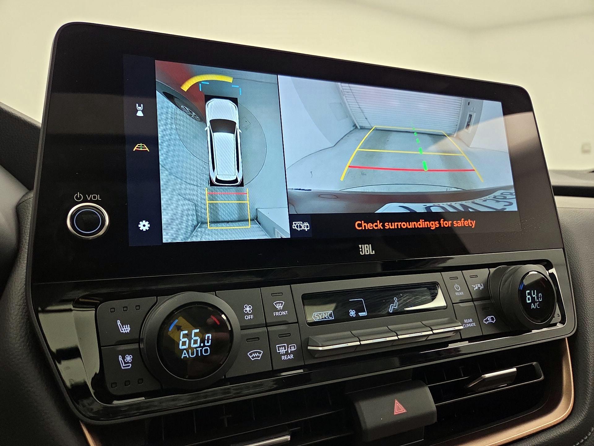 Thumbnail: 2025 Toyota Highlander - 14