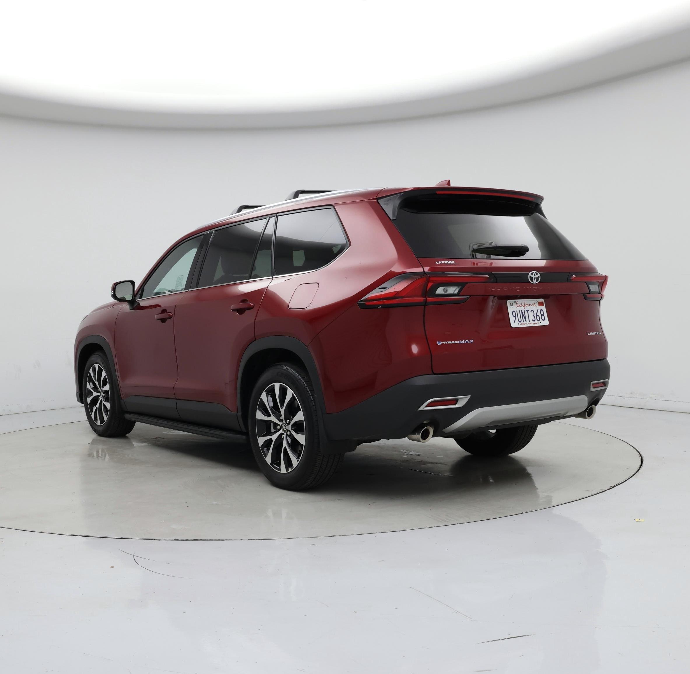 Thumbnail: 2025 Toyota Highlander - 2