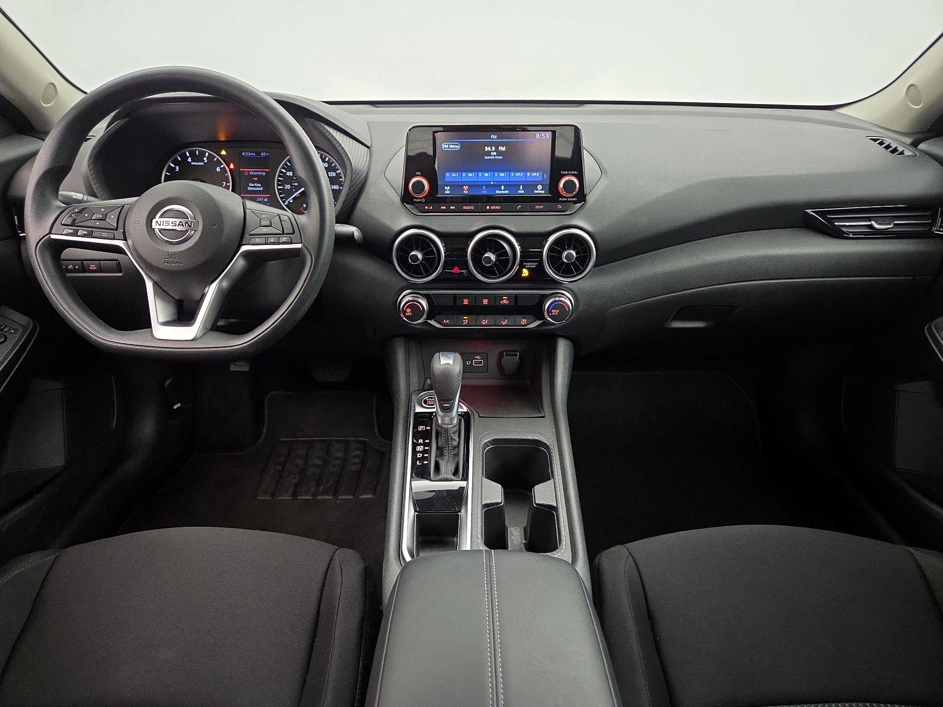 Thumbnail: 2020 Nissan Sentra - 9