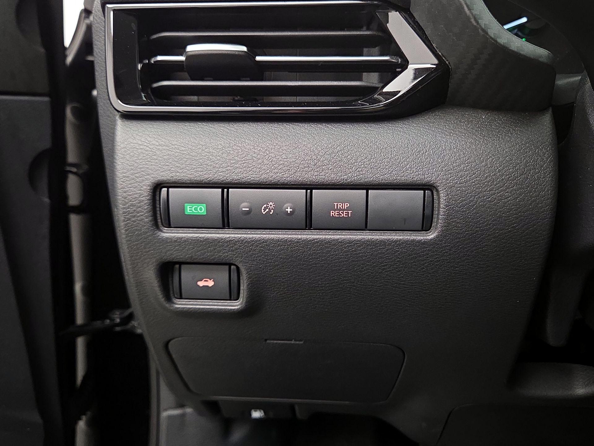 Thumbnail: 2020 Nissan Sentra - 13