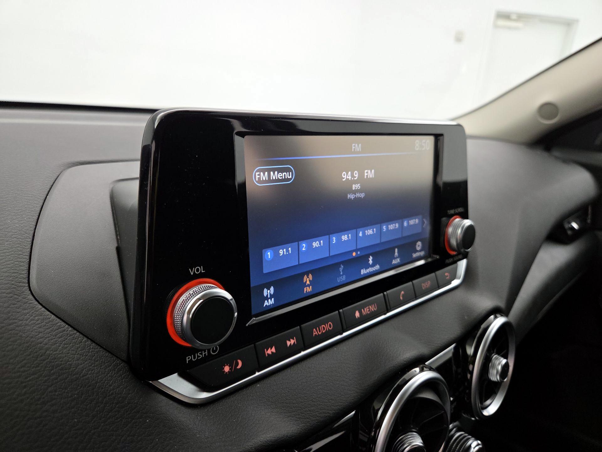 Thumbnail: 2020 Nissan Sentra - 15