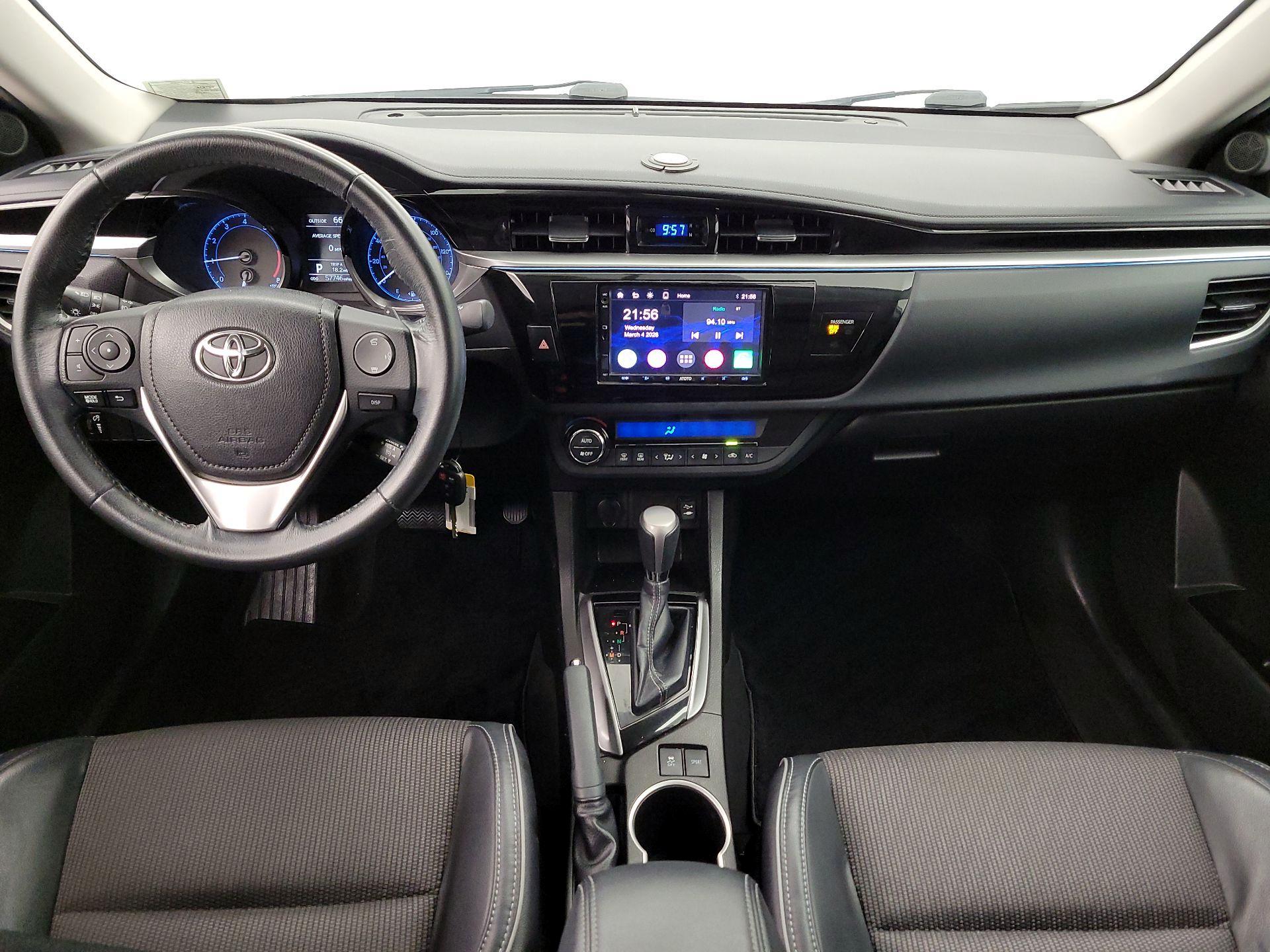 Thumbnail: 2015 Toyota Corolla - 9