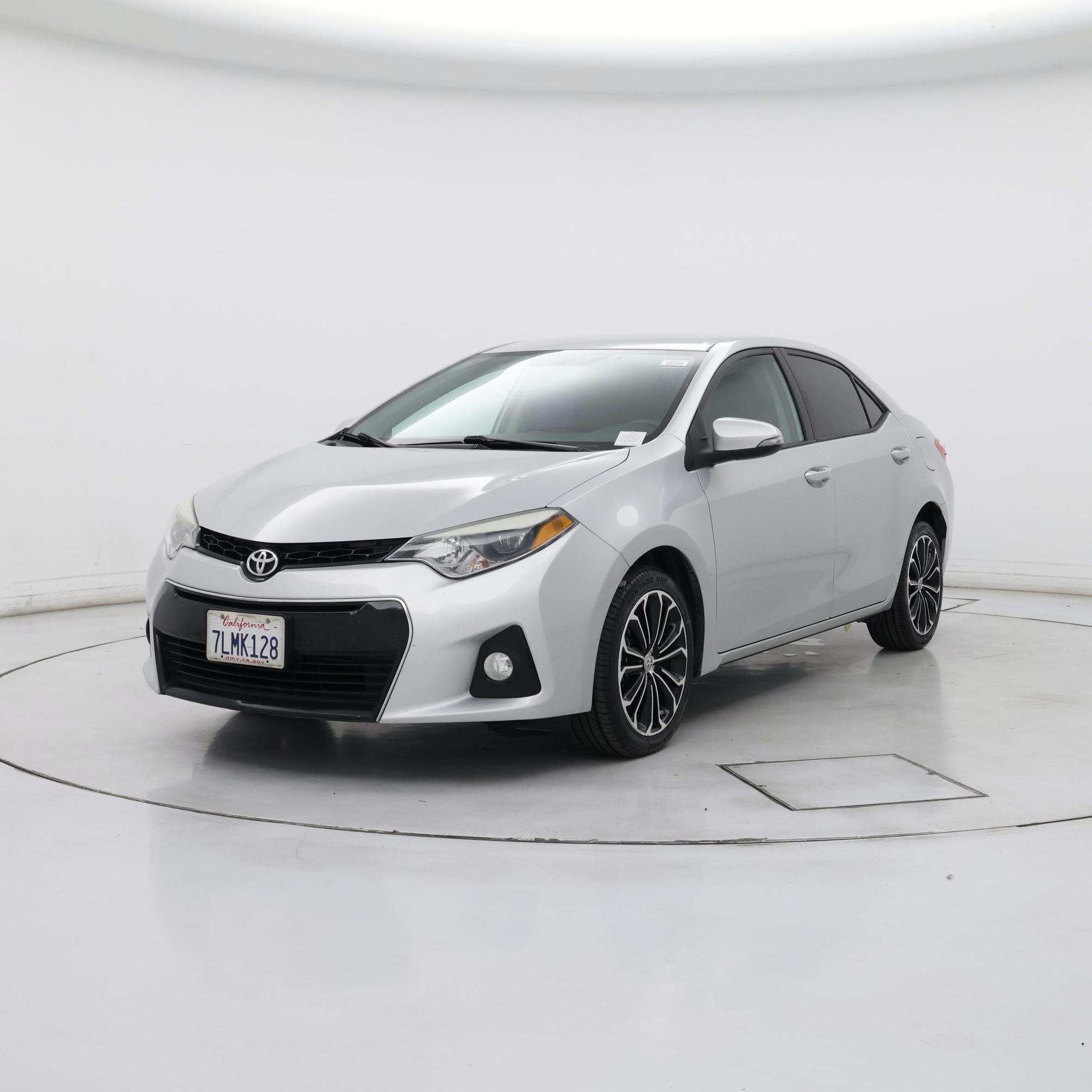 Thumbnail: 2015 Toyota Corolla - 4