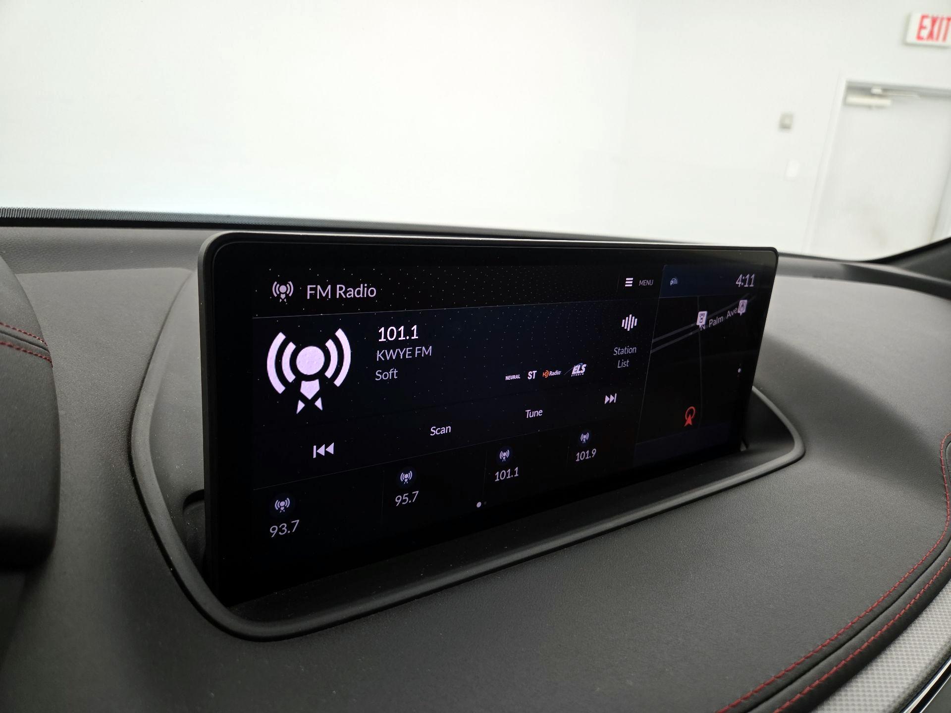 Thumbnail: 2022 Acura MDX - 16