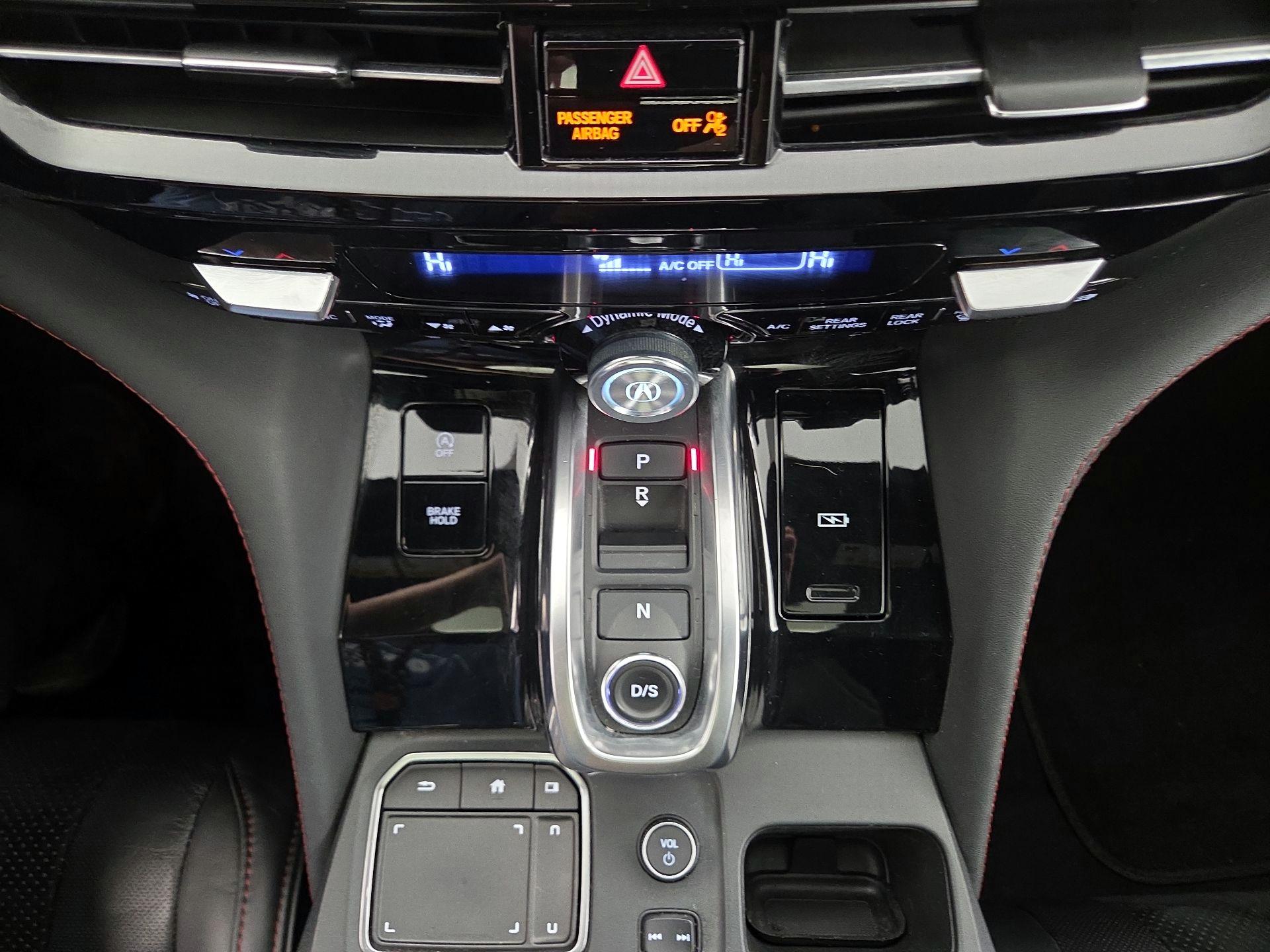 Thumbnail: 2022 Acura MDX - 18