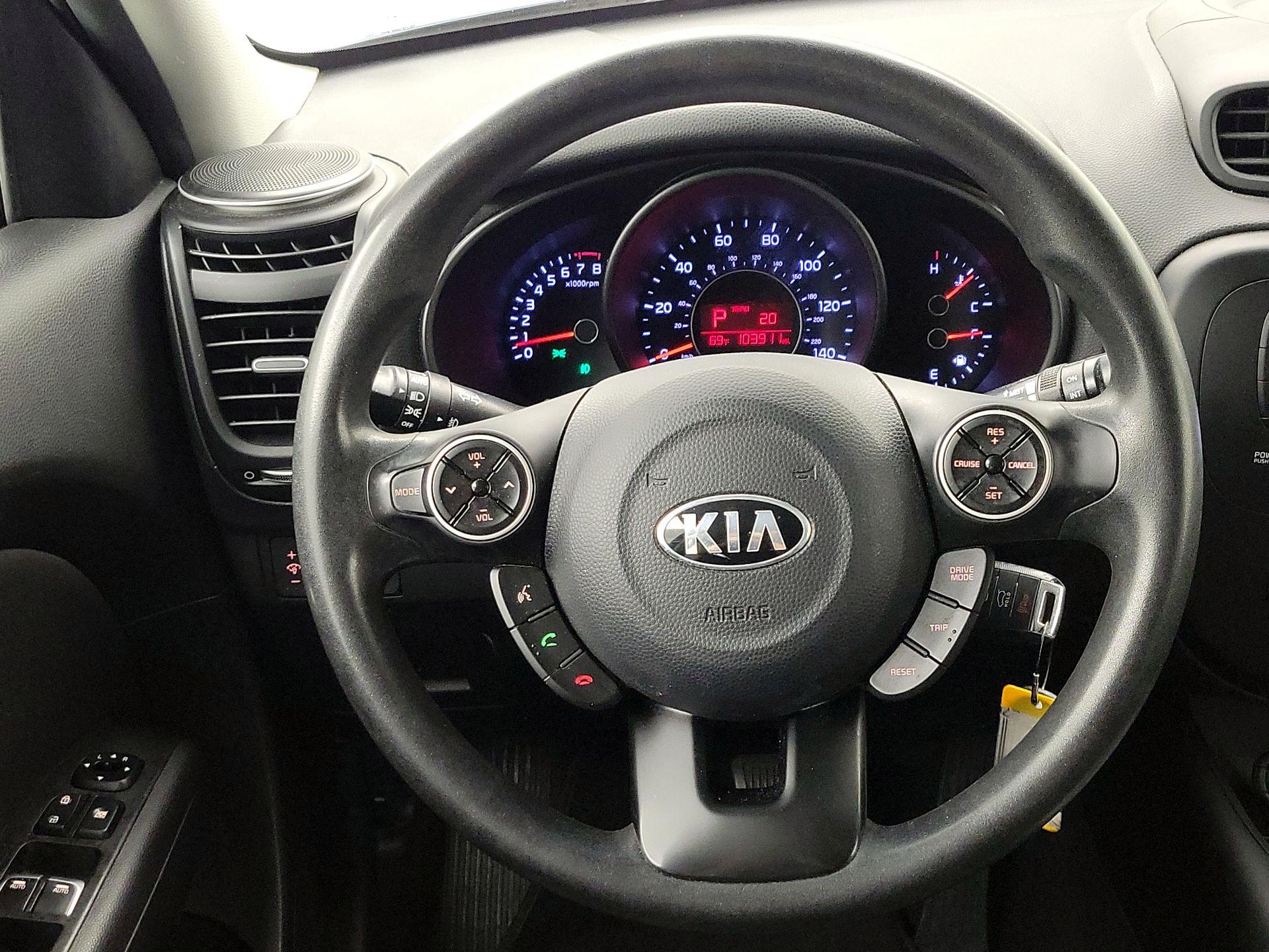Thumbnail: 2017 Kia Soul - 10