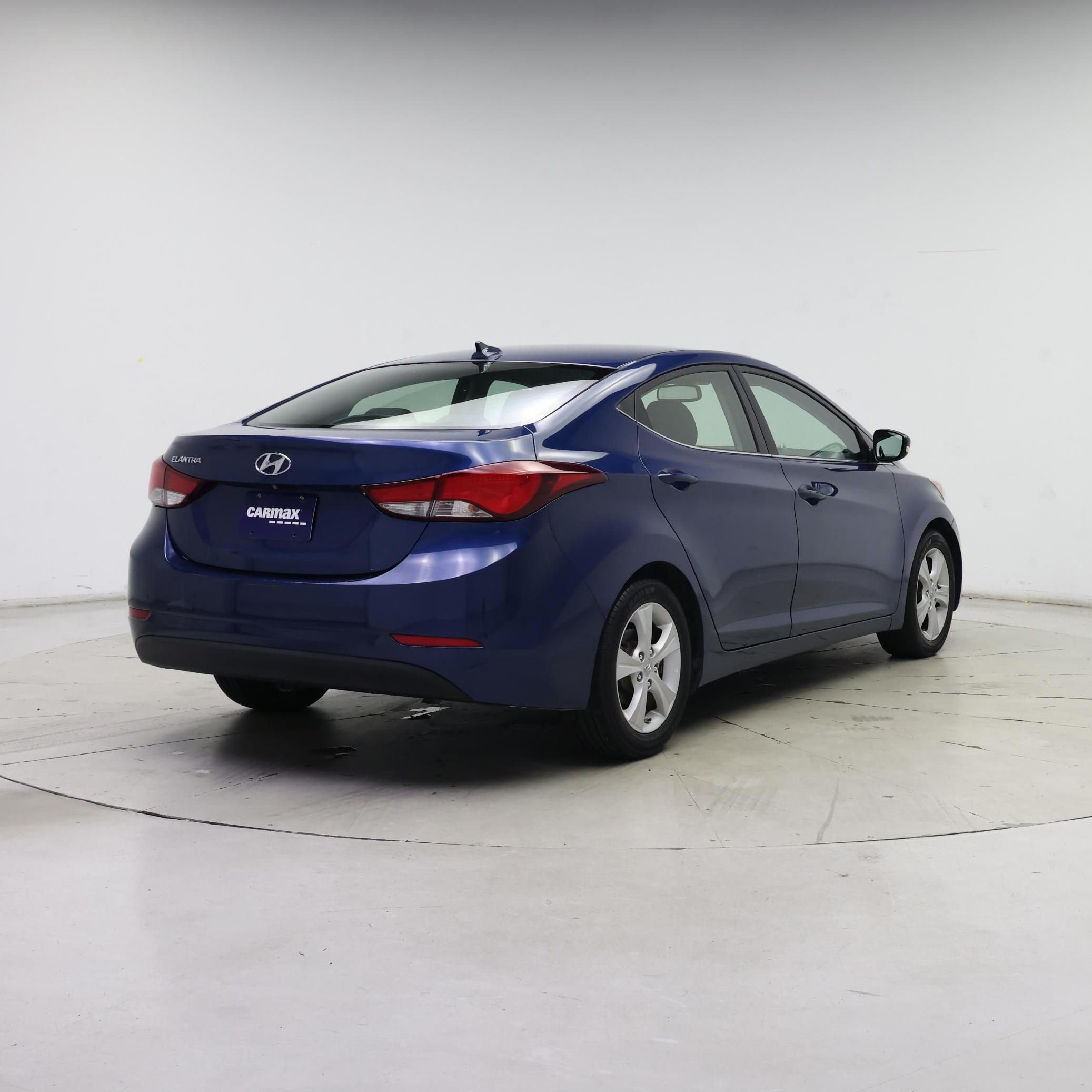 Thumbnail: 2016 Hyundai Elantra - 8