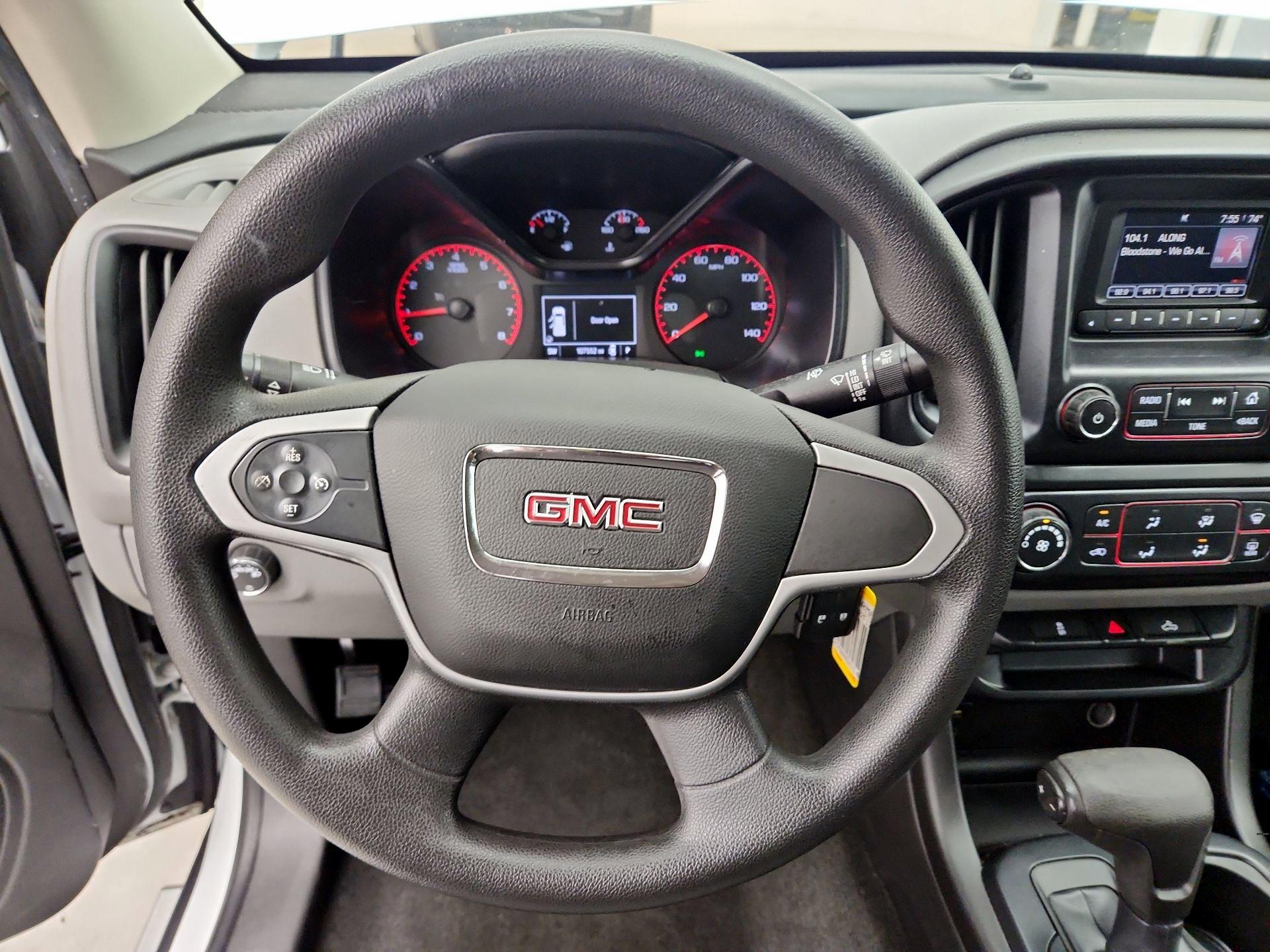Thumbnail: 2015 GMC Canyon - 10