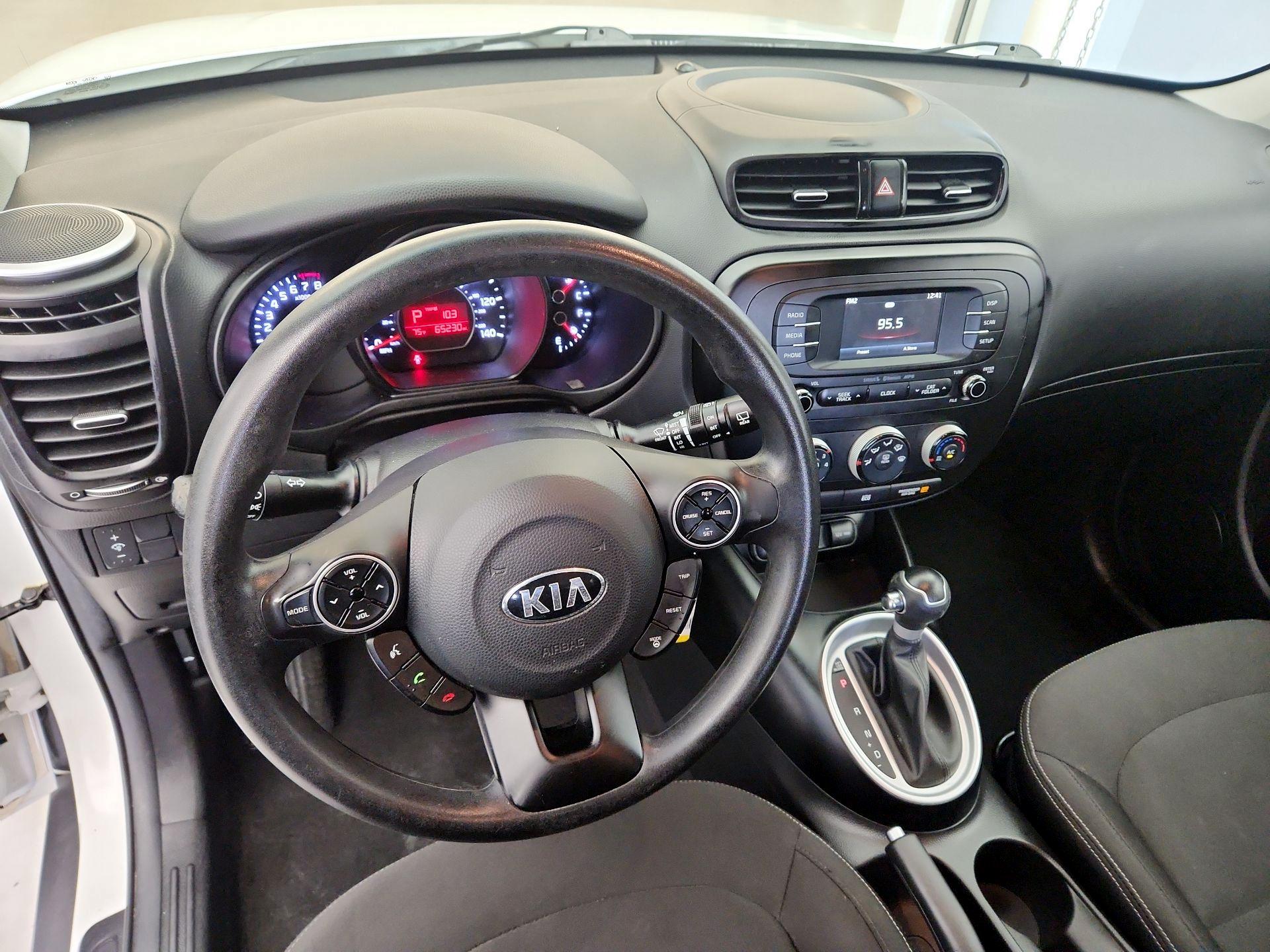 Thumbnail: 2016 Kia Soul - 9