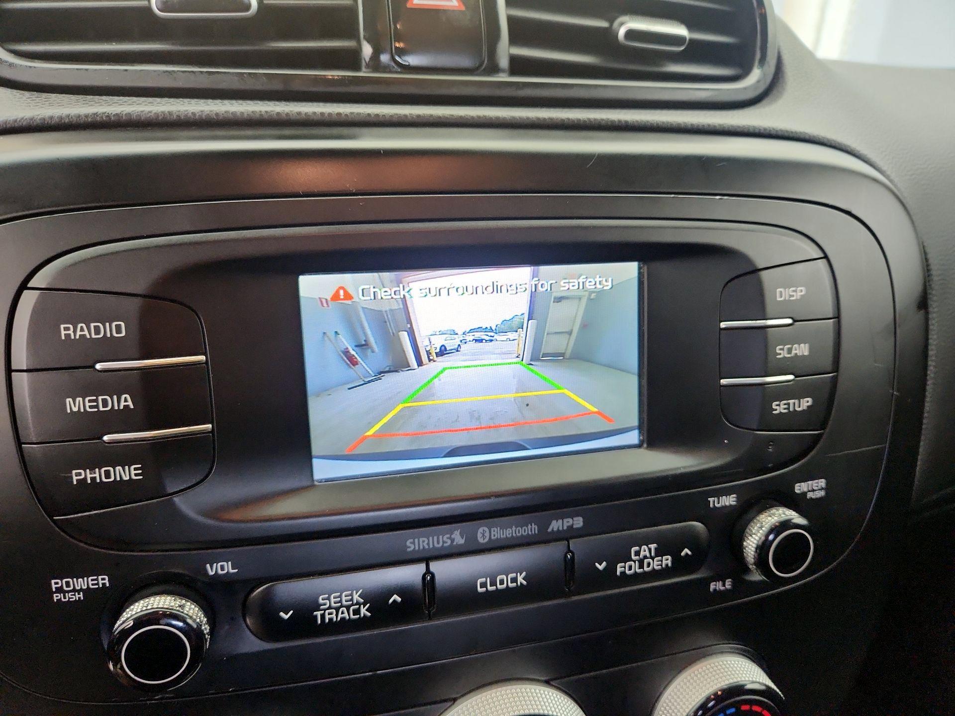 Thumbnail: 2016 Kia Soul - 14
