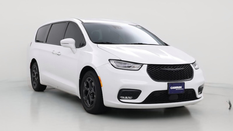 2022 Chrysler Pacifica Hybrid Touring L Hero Image