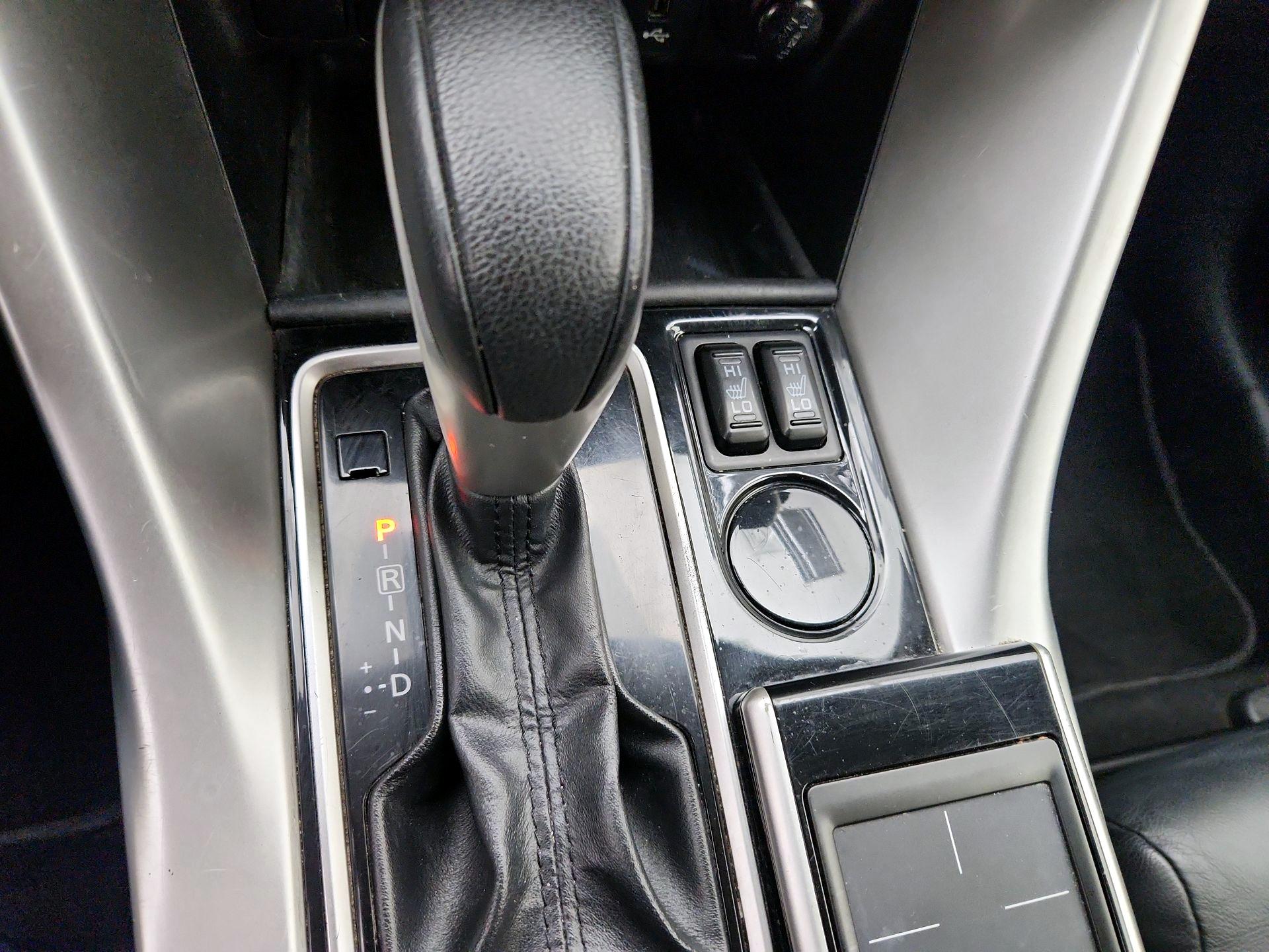 Thumbnail: 2020 Mitsubishi Eclipse Cross - 17