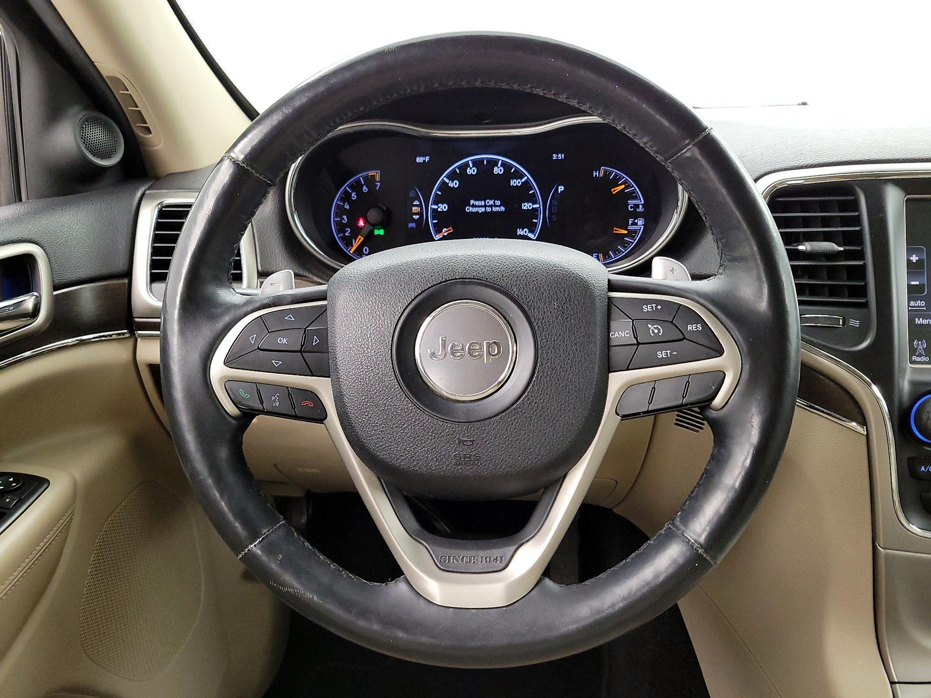 Thumbnail: 2015 Jeep Grand Cherokee - 10