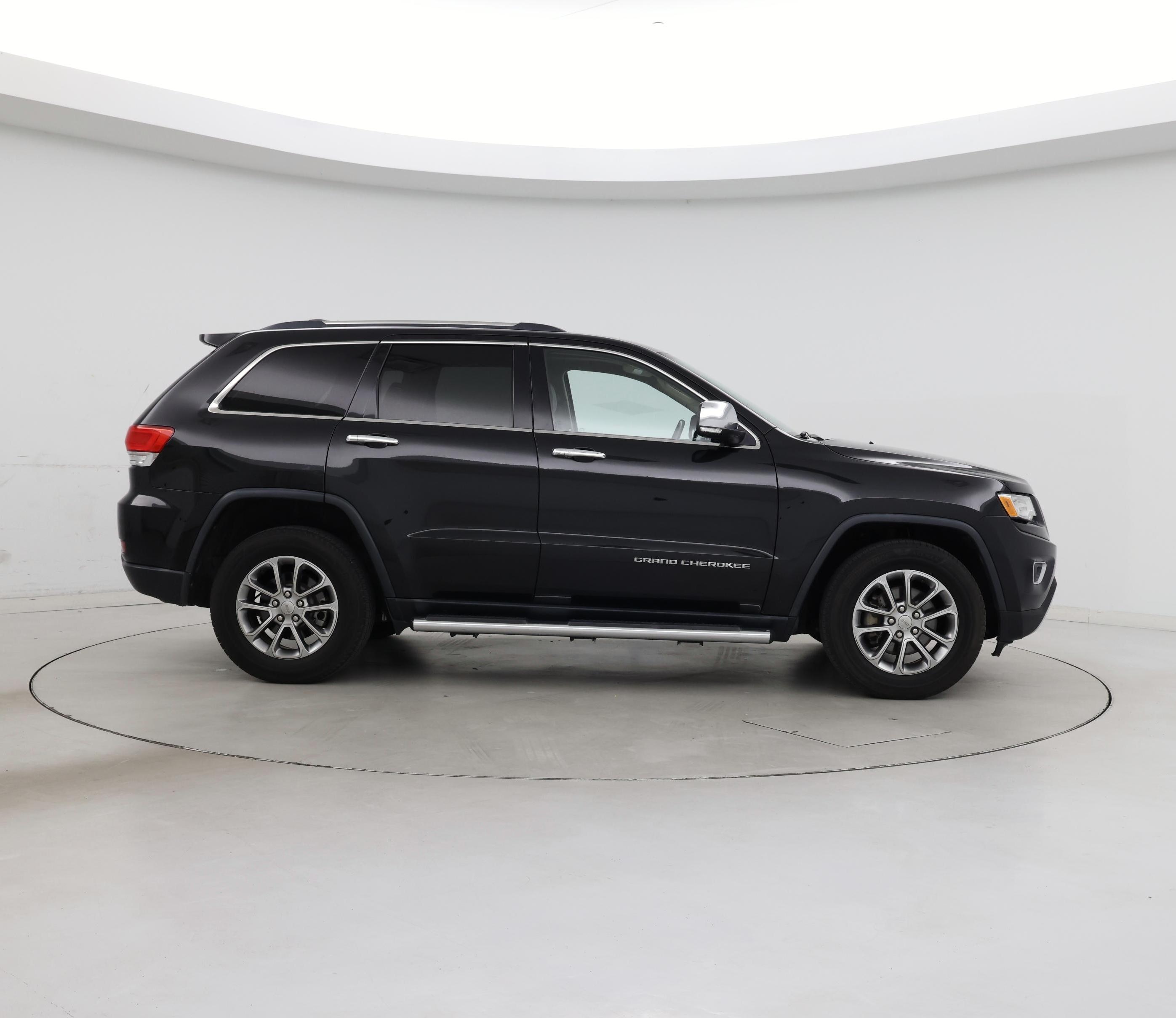 Thumbnail: 2015 Jeep Grand Cherokee - 7