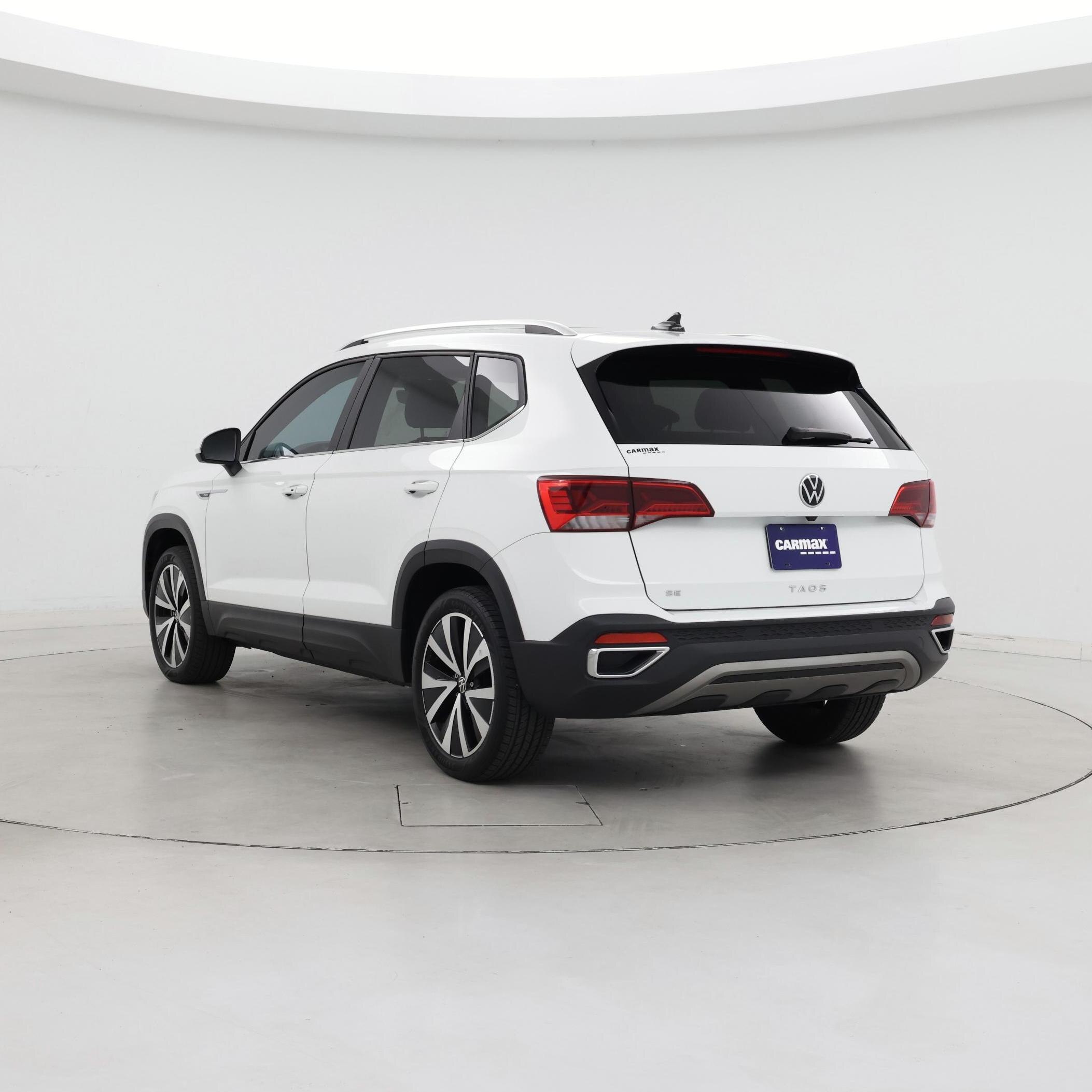 Thumbnail: 2023 Volkswagen Taos - 2