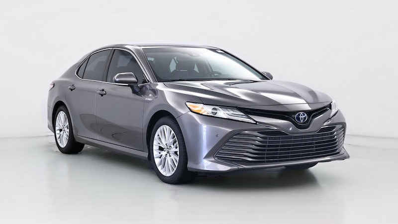 2018 Toyota Camry XLE Hero Image