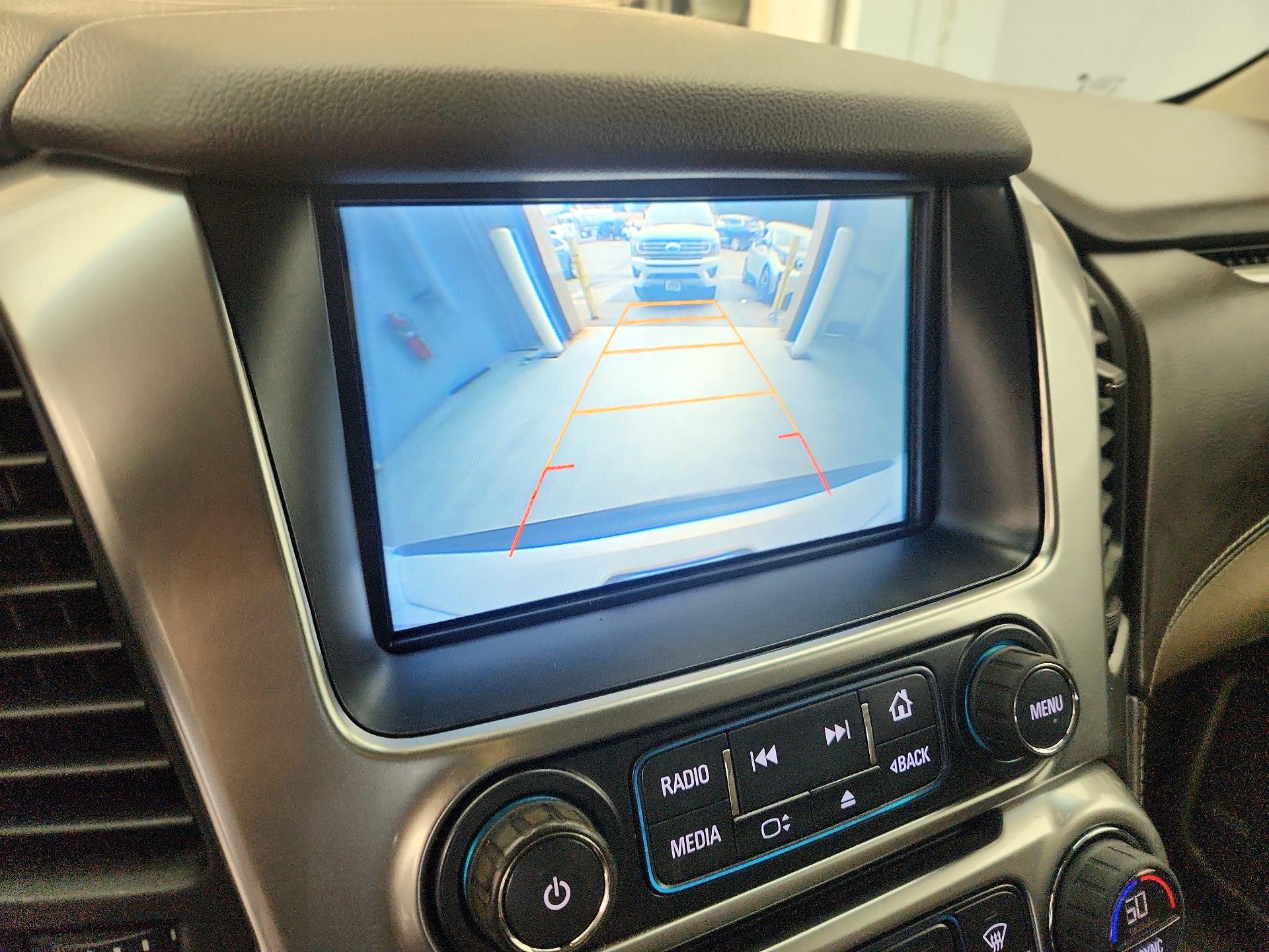 Thumbnail: 2017 Chevrolet Tahoe - 14