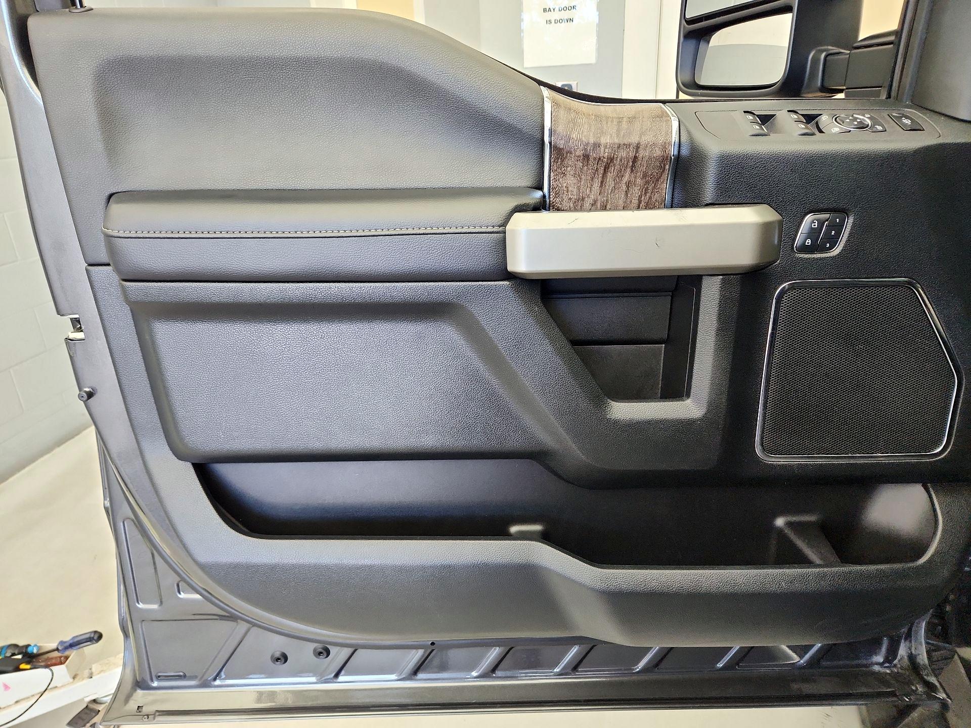 Thumbnail: 2017 Ford F-250 - 12