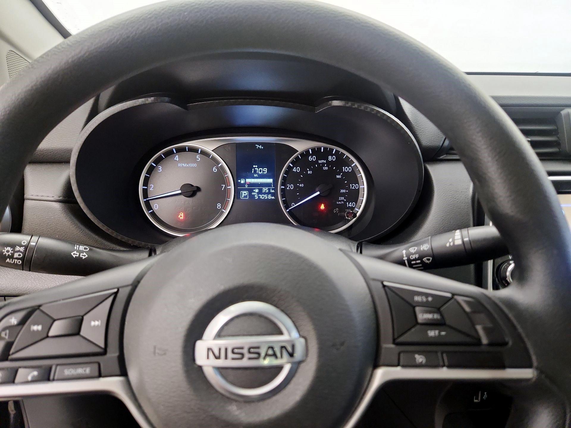 Thumbnail: 2020 Nissan Versa - 10