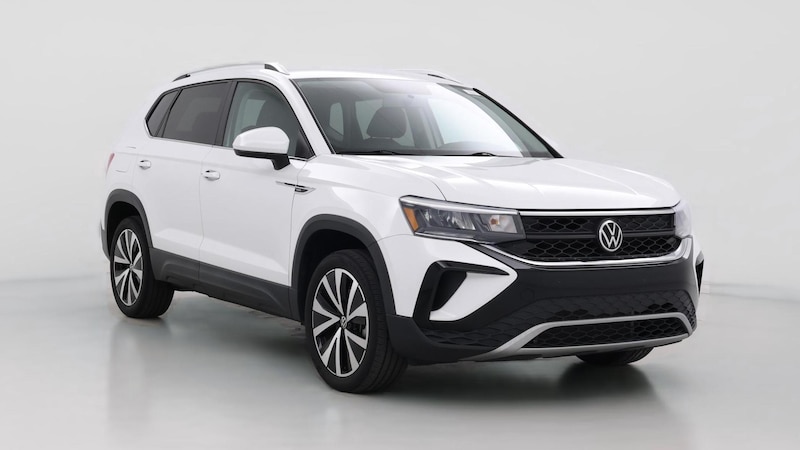 2022 Volkswagen Taos SE Hero Image