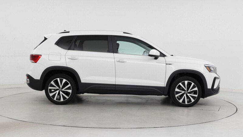 2022 Volkswagen Taos SE 7