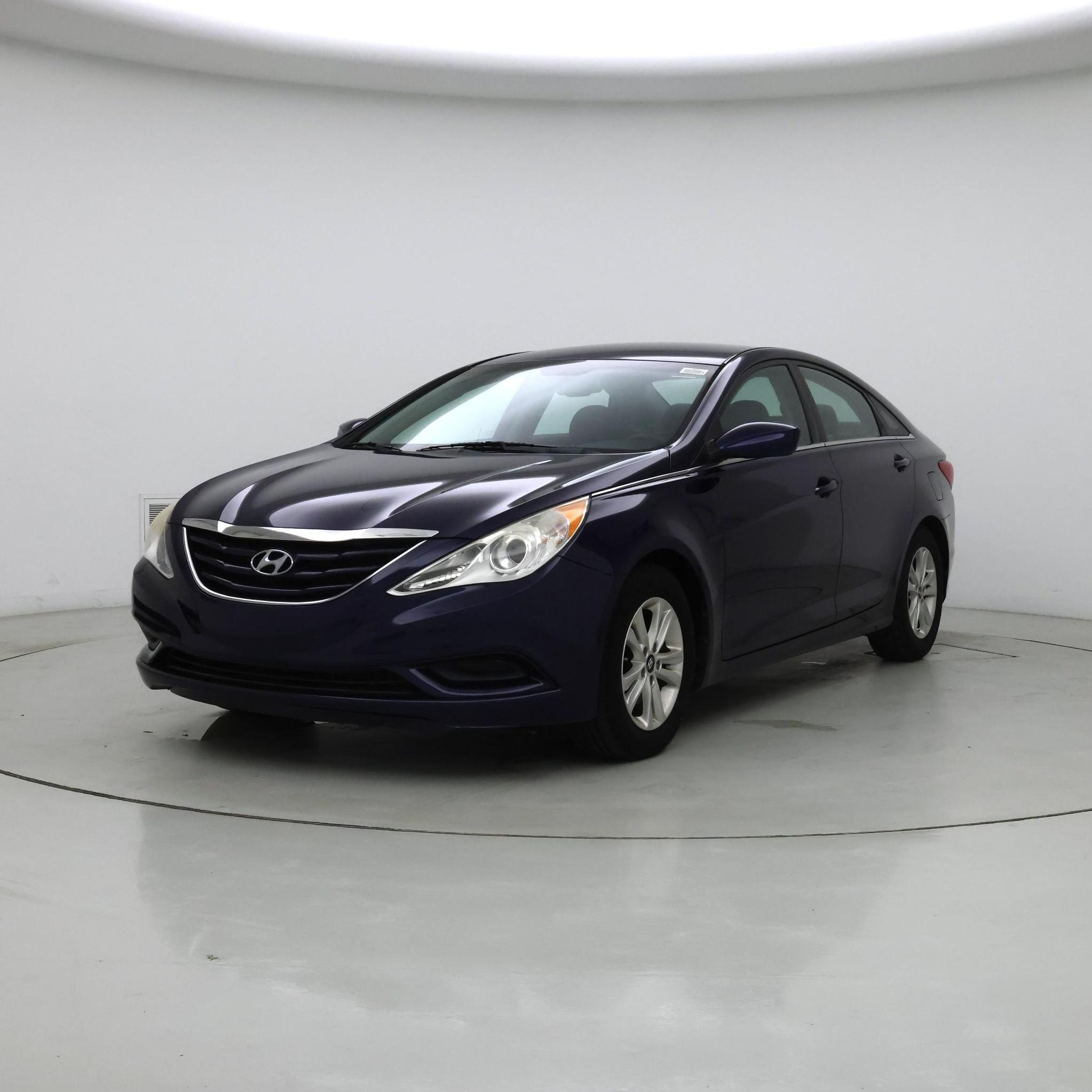 Thumbnail: 2013 Hyundai Sonata - 4