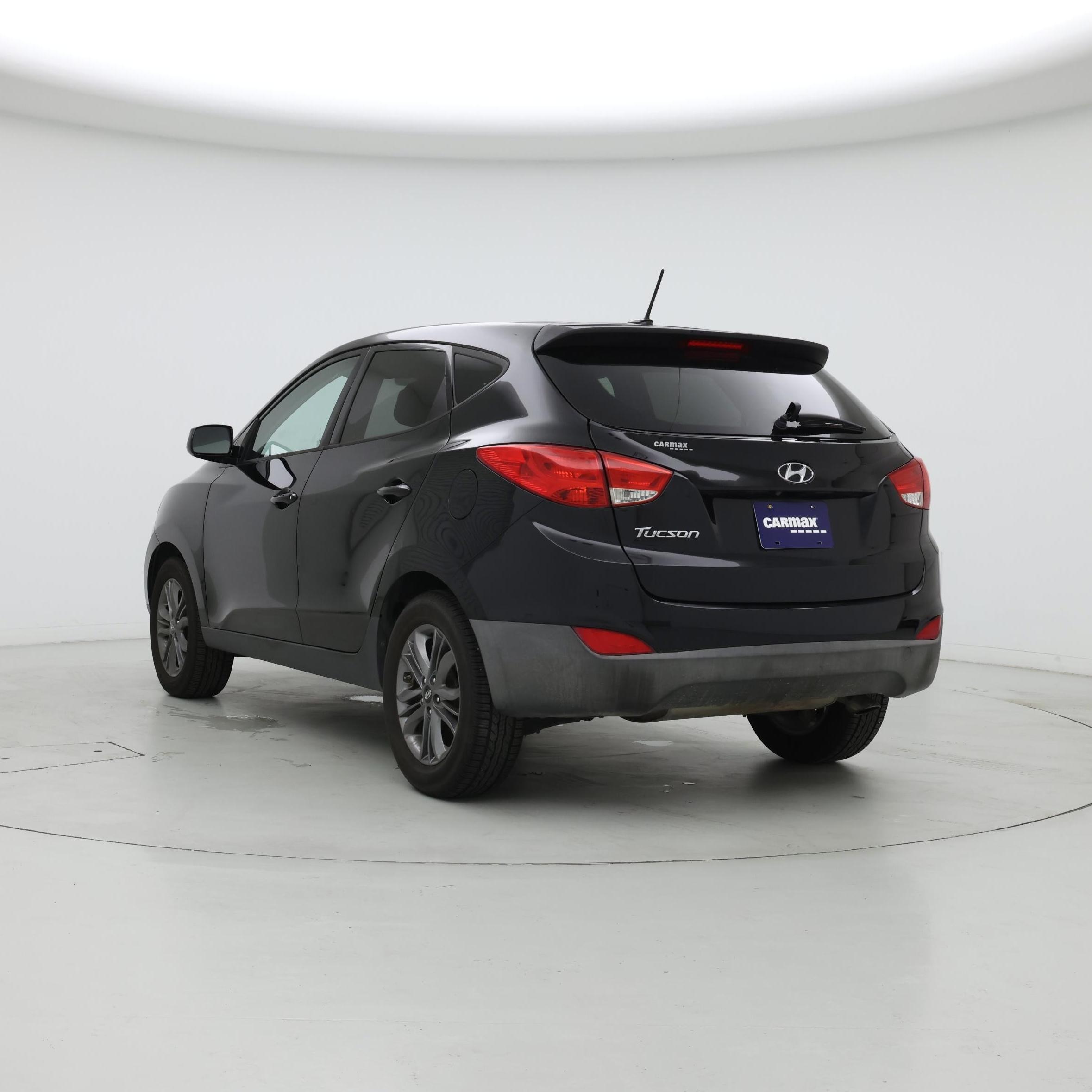 Thumbnail: 2015 Hyundai Tucson - 2