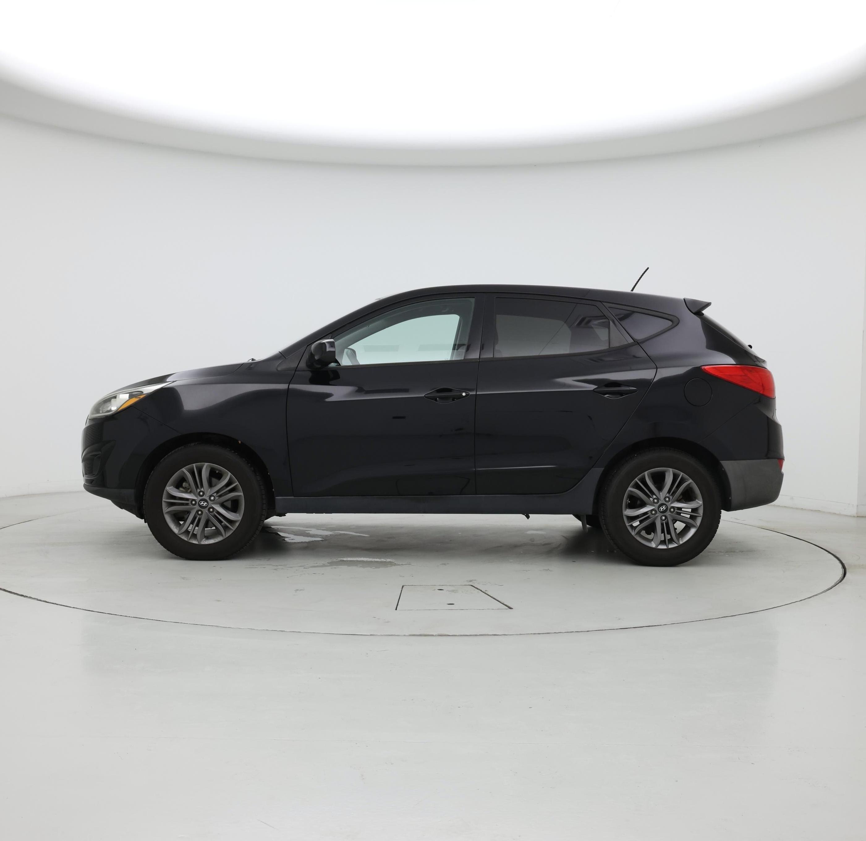 Thumbnail: 2015 Hyundai Tucson - 3