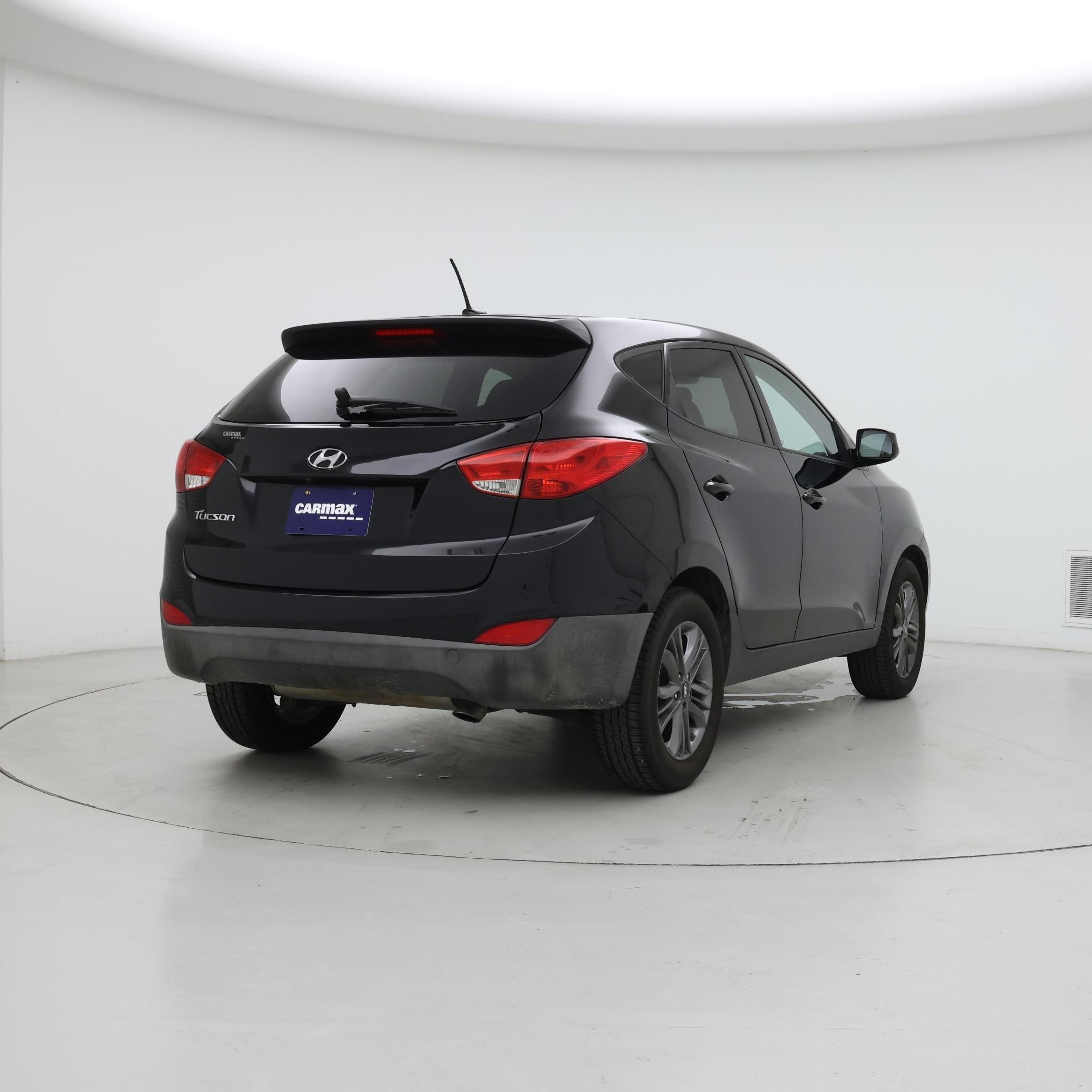 Thumbnail: 2015 Hyundai Tucson - 8
