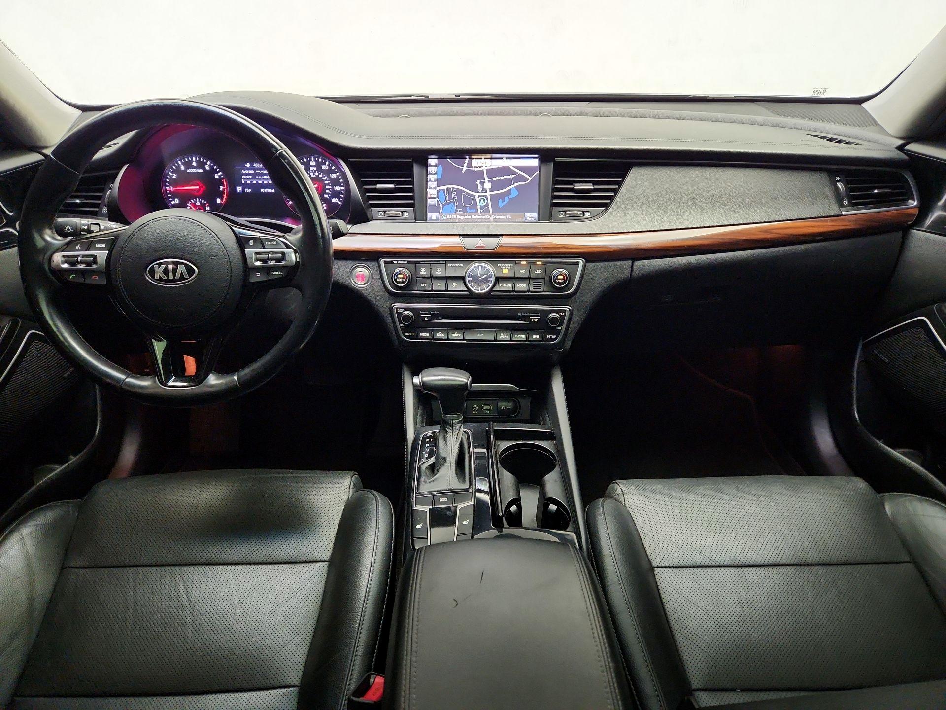 Thumbnail: 2018 Kia Cadenza - 9