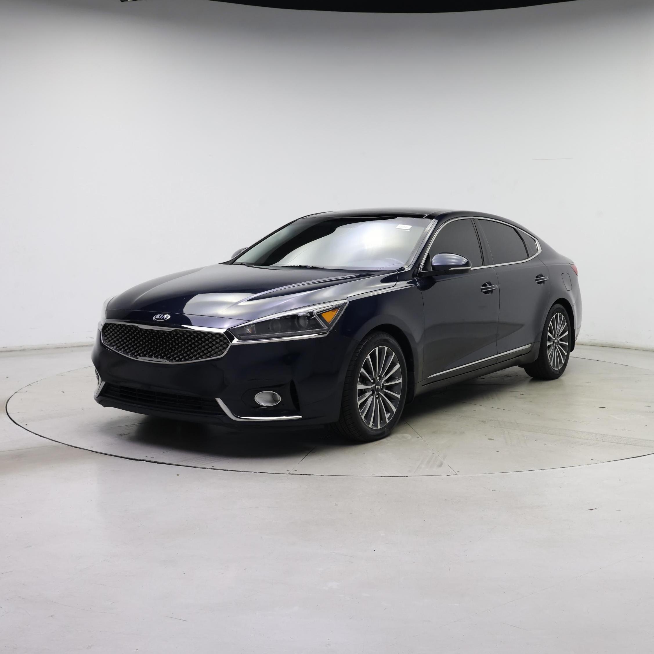 Thumbnail: 2018 Kia Cadenza - 4